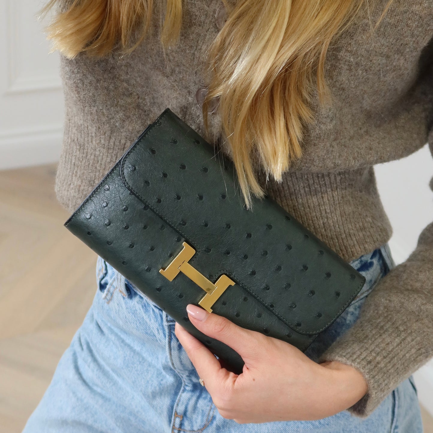 Hermès Constance To Go - Vert Titien Ostrich | Gold Hardware