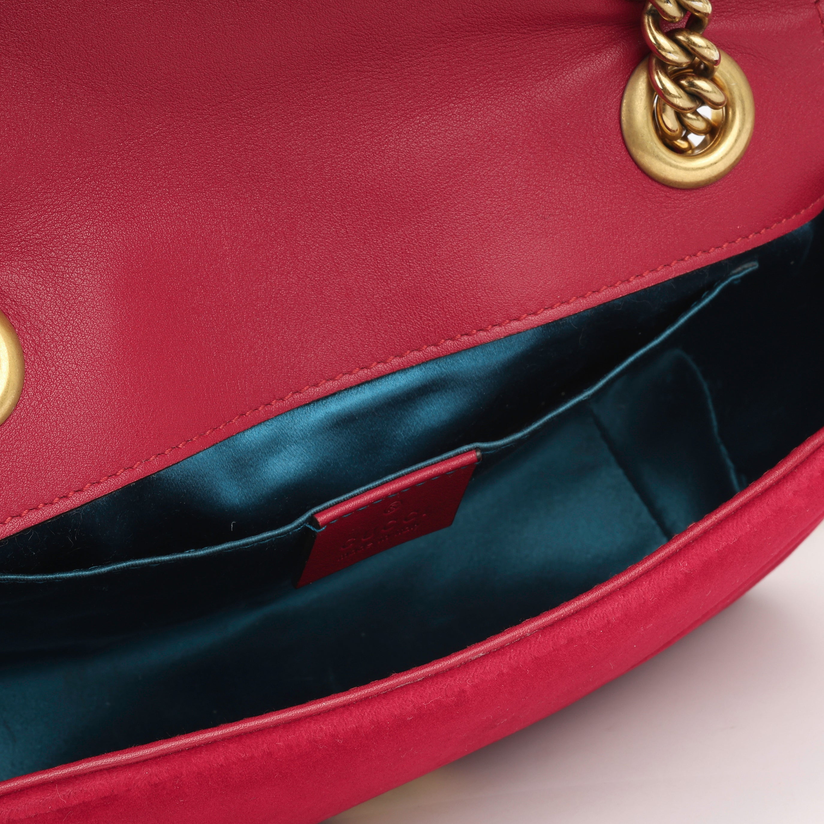 Gucci - Mini Marmont Red Velvet GHW - Pre-Loved – Bagista