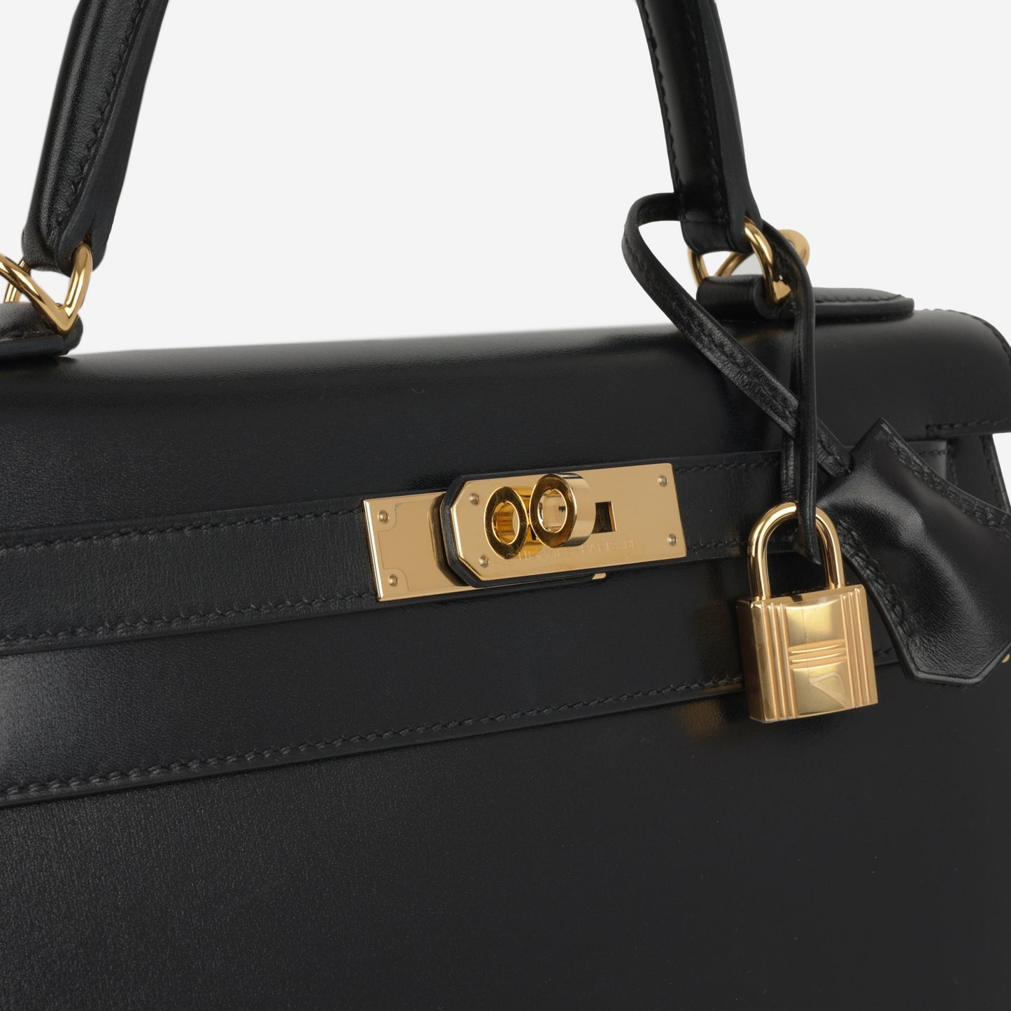 Hermès Kelly 28 - Noir Box Calf | Gold Hardware