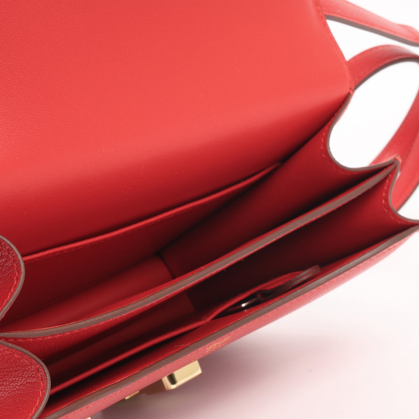 Constance 18 - Rouge De Coeur Chevre