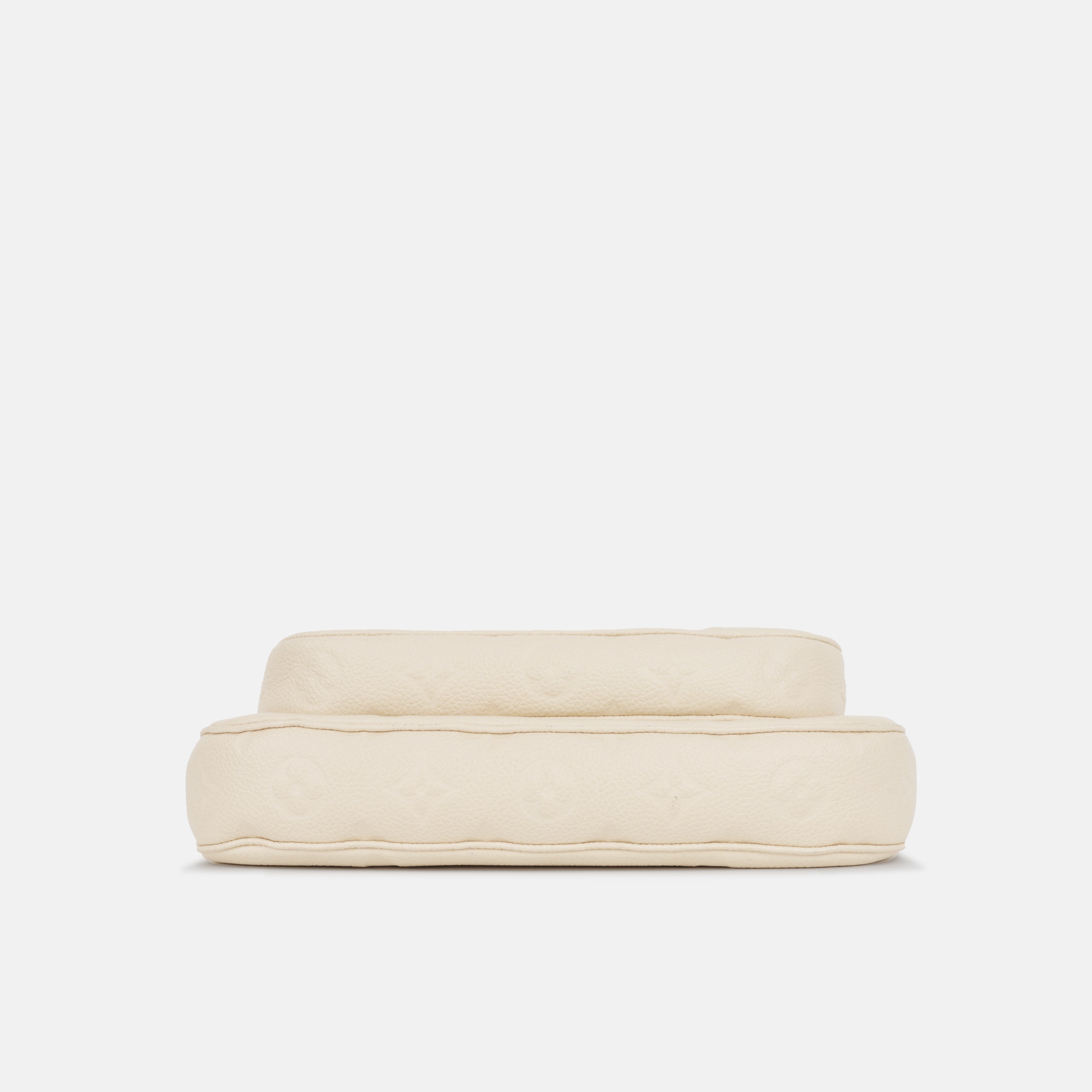 Louis Vuitton エンボス クッション クリーム色 Louis Vuitton - Multi Pochette Accessoires - Beige Cream Empreinte