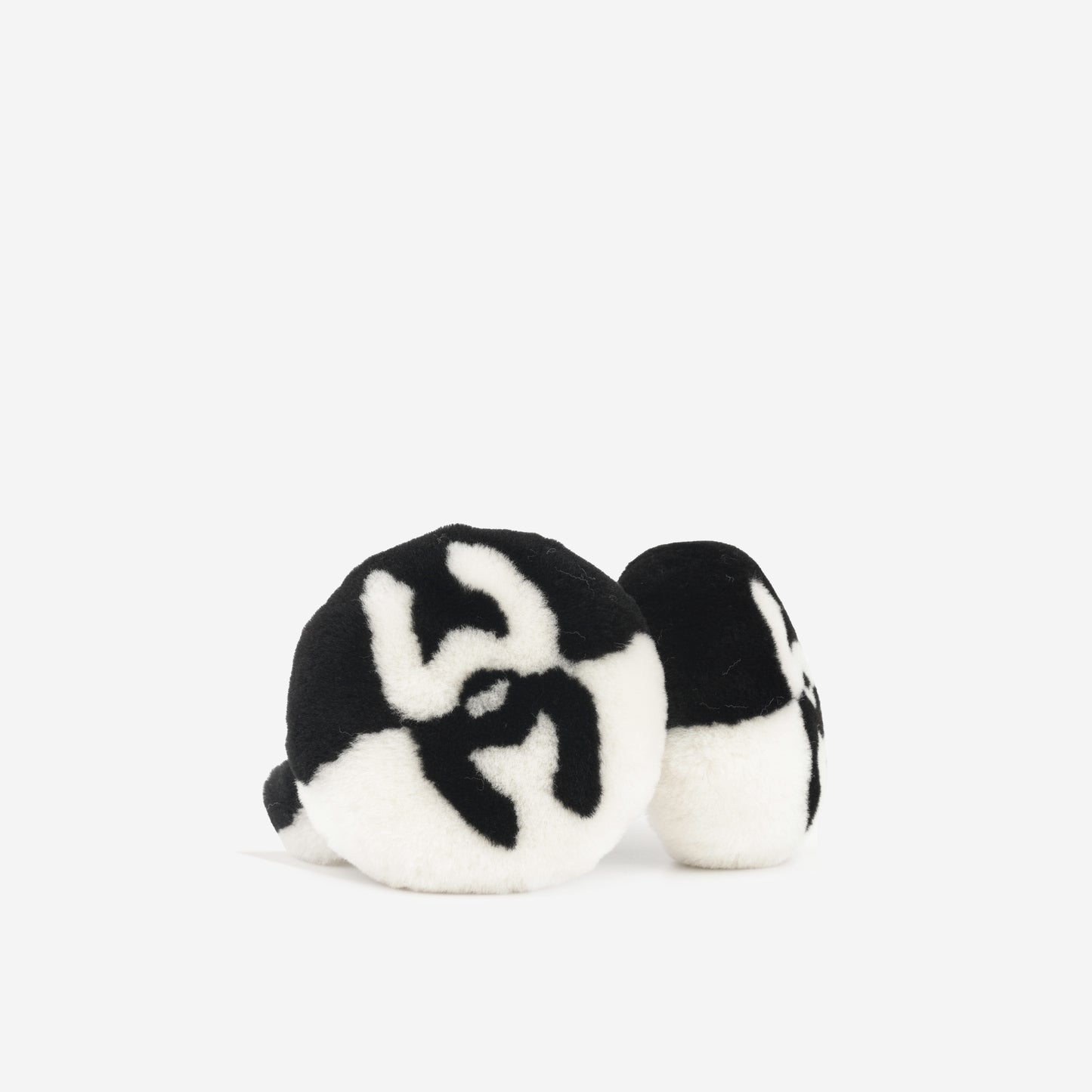 Earmuffs - Black/White