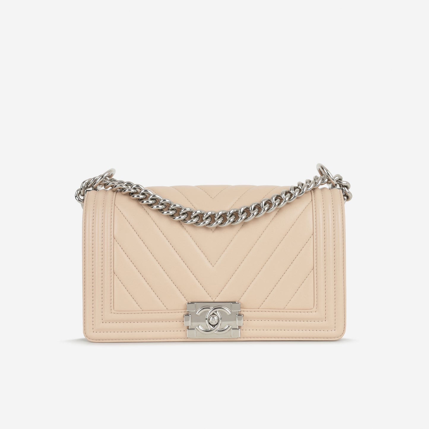 Chanel Old Medium Boy Bag - Nude Chevron Lambskin | Silver Hardware