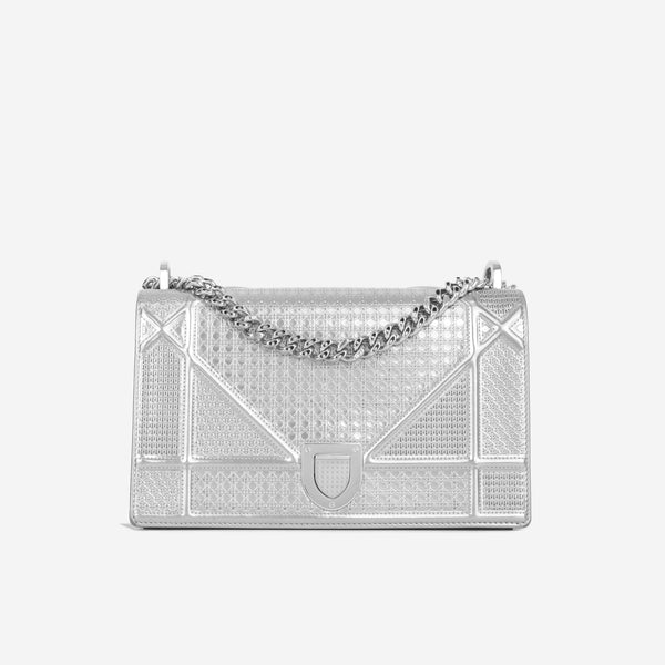 Dior diorama cheap bag price