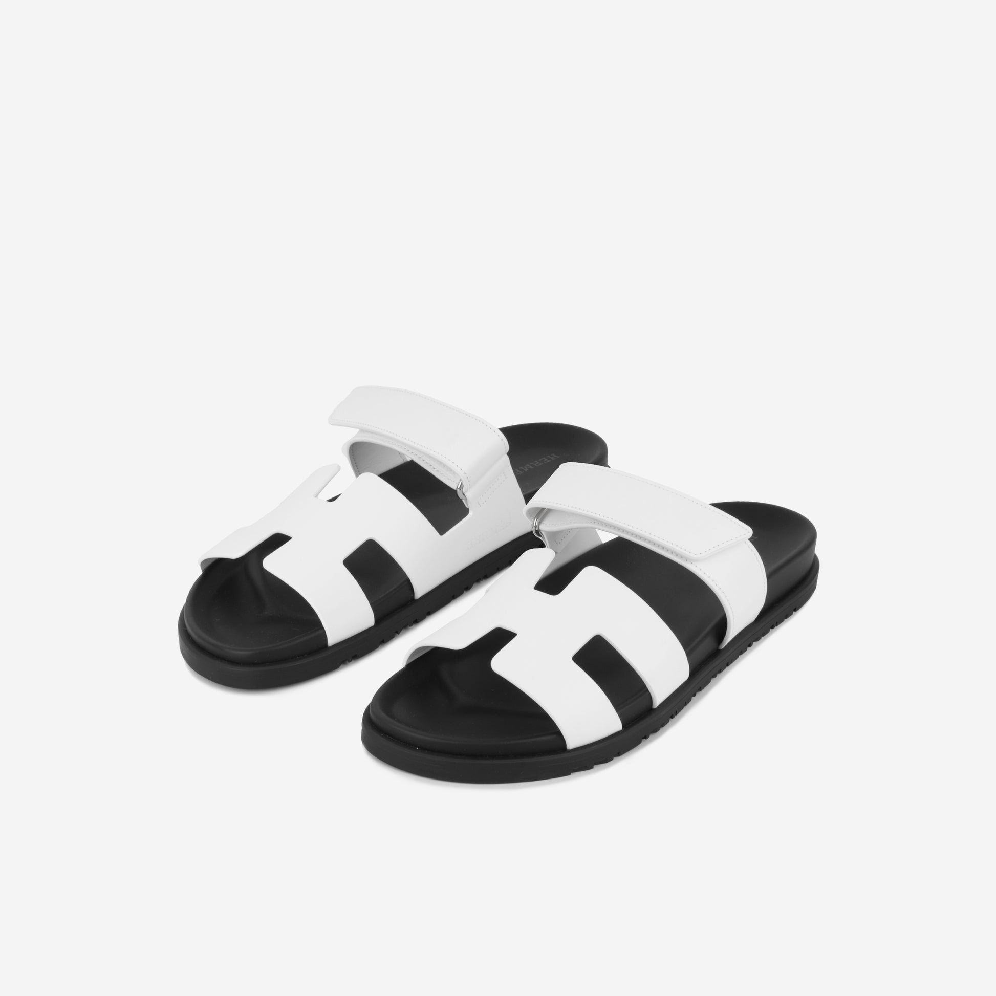 Hermès Chypre Sandal Blanc/Noir Calfskin Brand New – Bagista