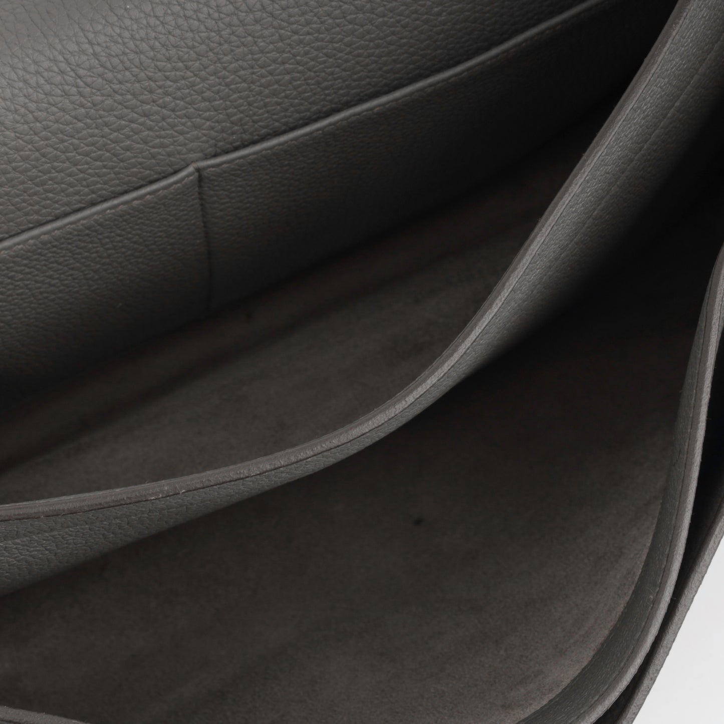 Sac à Dépêches - 38