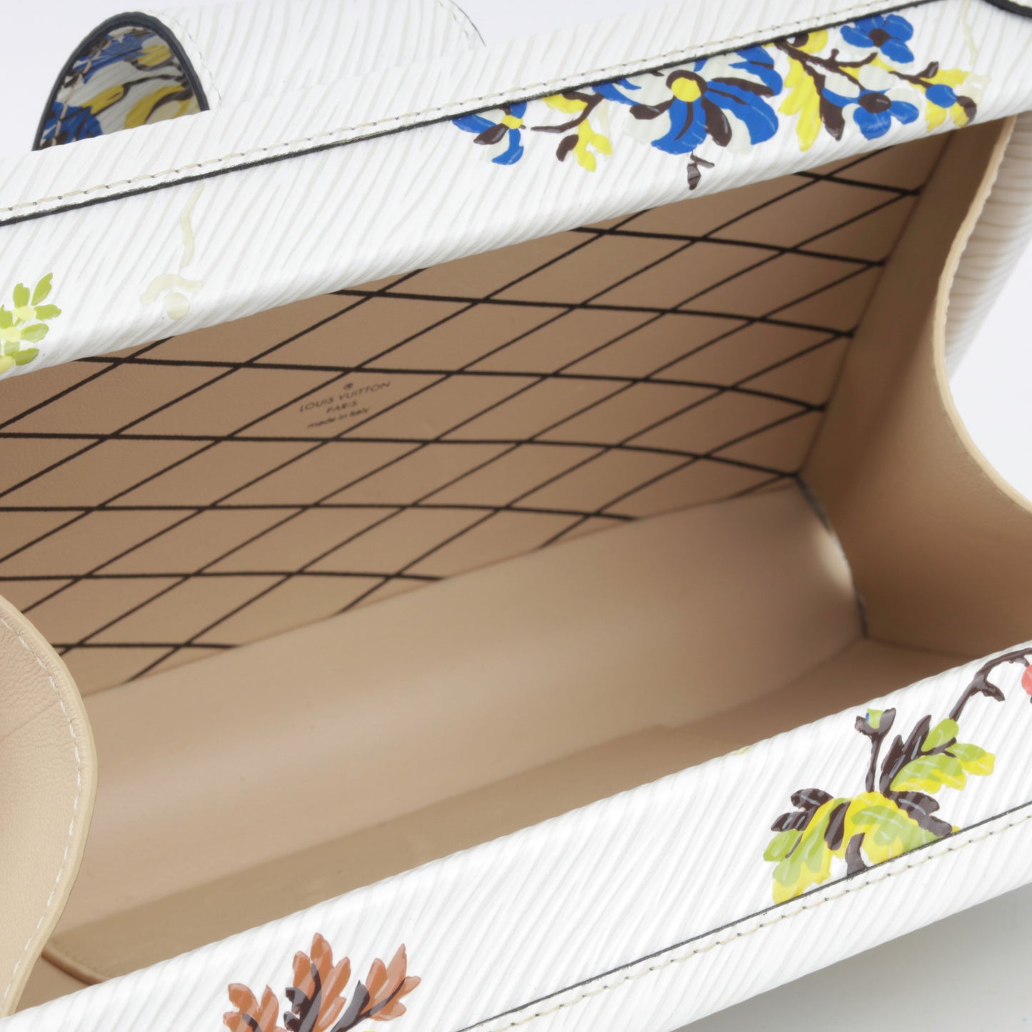 Petite Malle - White Romantic Blossom Epi