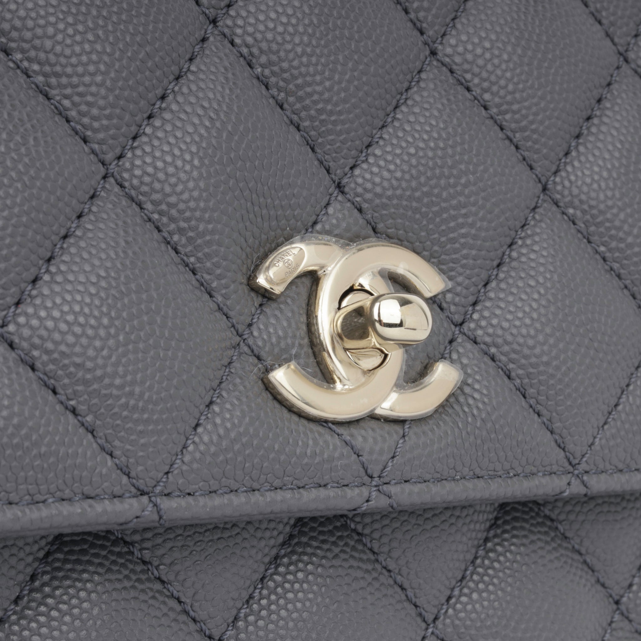 Chanel - Coco Handle -Small Coco Handle - Charcoal Caviar - CGHW | Bagista