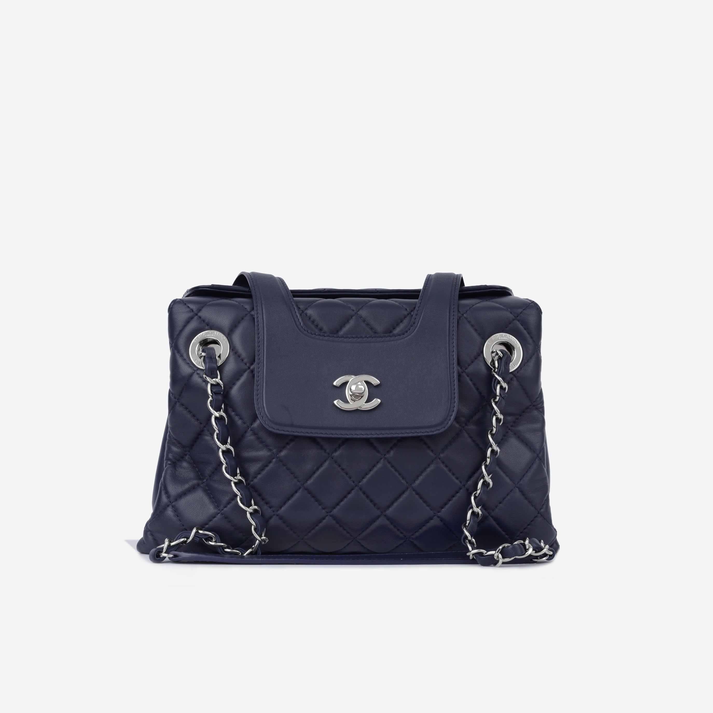 Chanel - Accordion Shoulder Bag - Navy Lambskin - SHW – Bagista