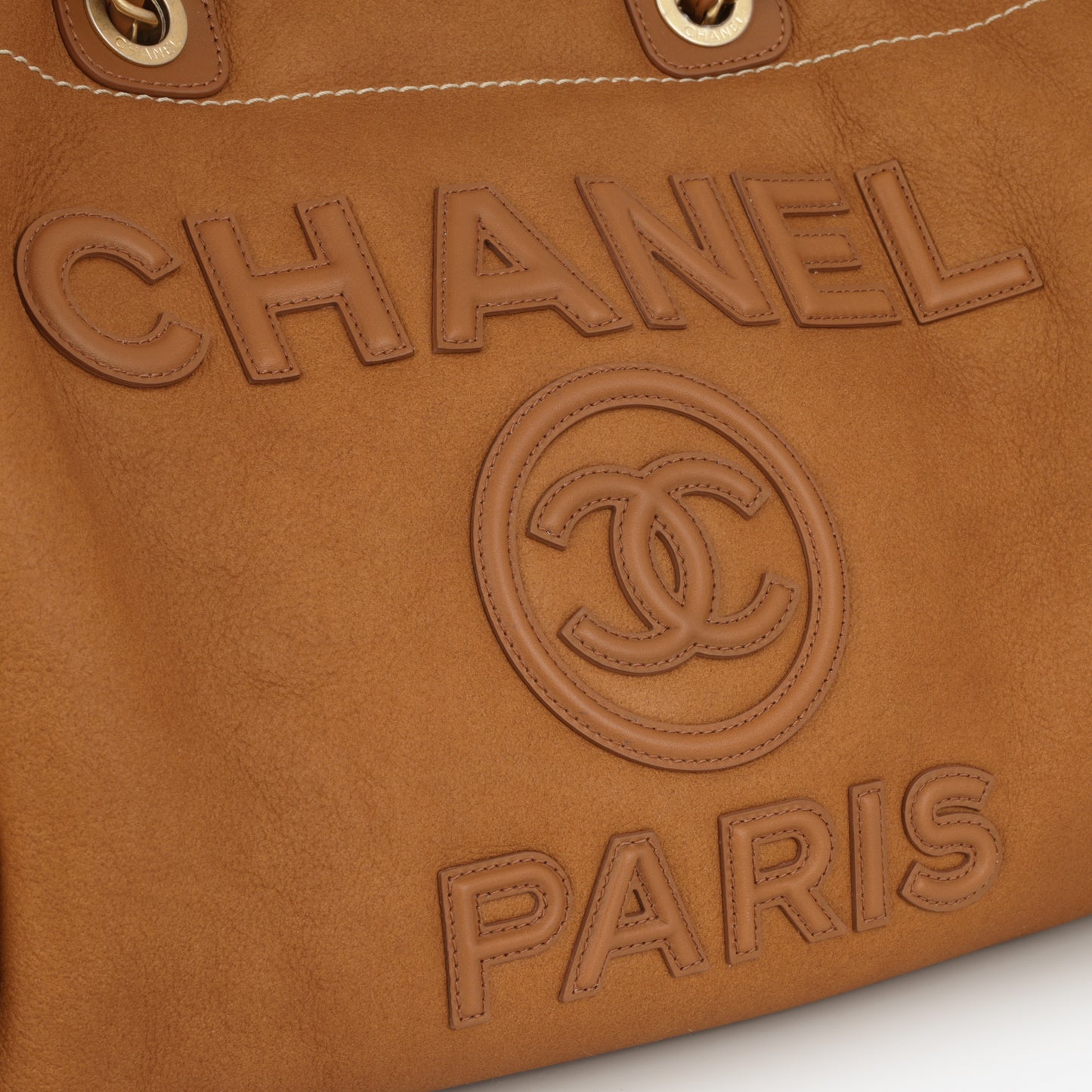Chanel Fall-Winter 2024/25 Large Deauville - Tan Shearling | Gold Hardware