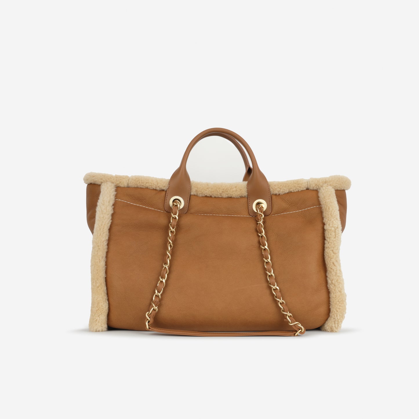 Chanel Fall-Winter 2024/25 Large Deauville - Tan Shearling | Gold Hardware