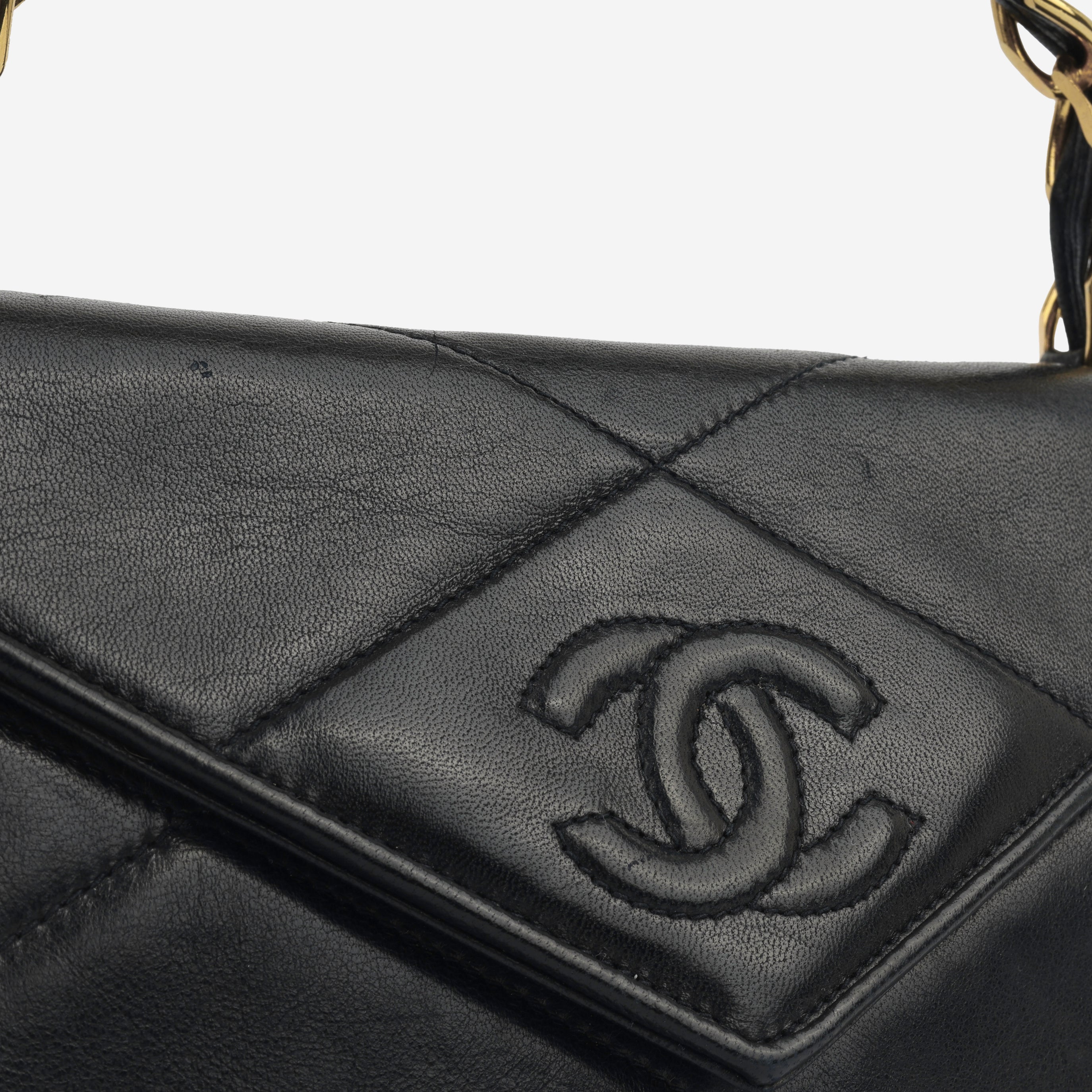 超レア貴重品　CHANEL ヴィンテージ　カクテルbag Chanel - Vintage Envelope Top Handle - Black Lambskin GHW - 1988