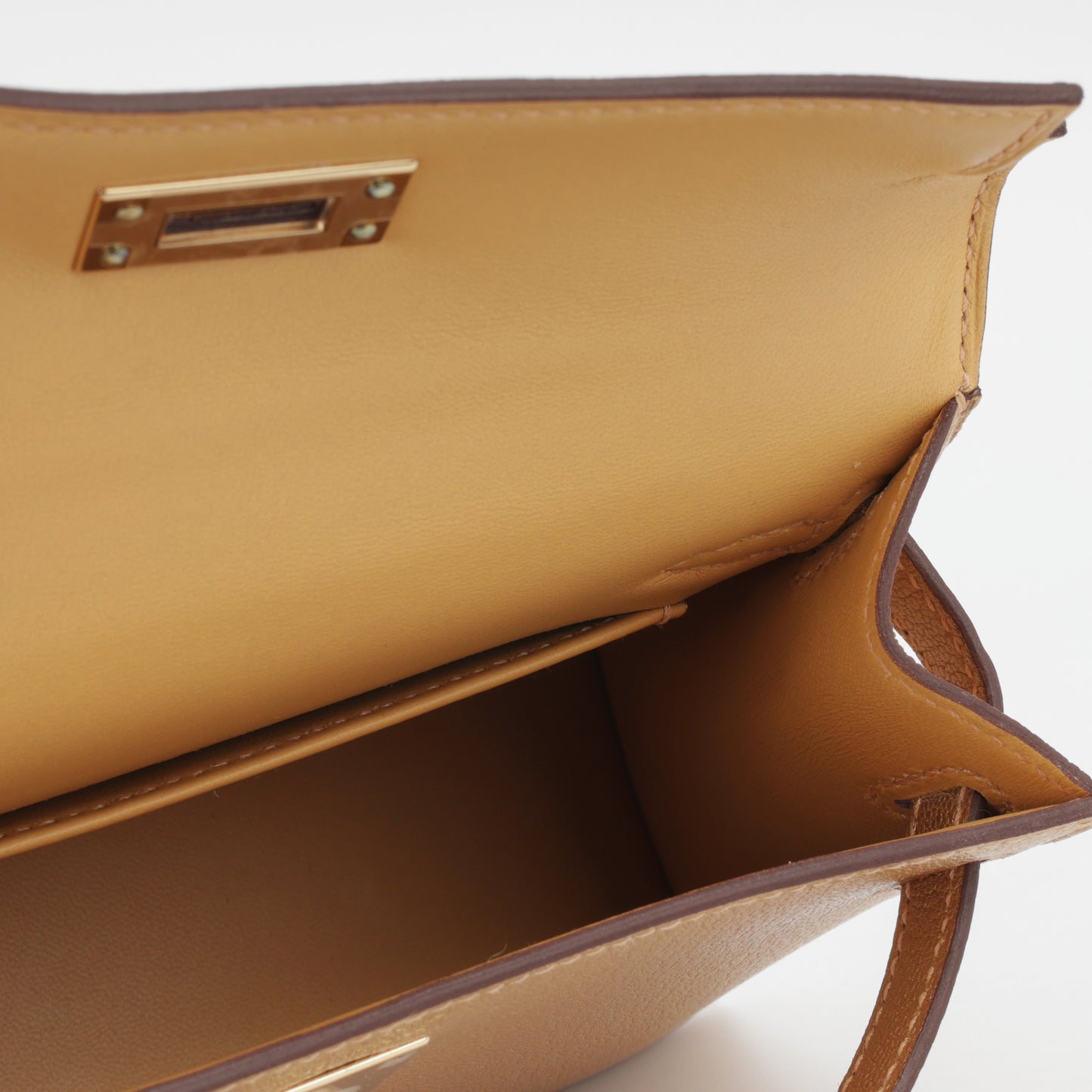 Kelly 20  - Dore Chevre