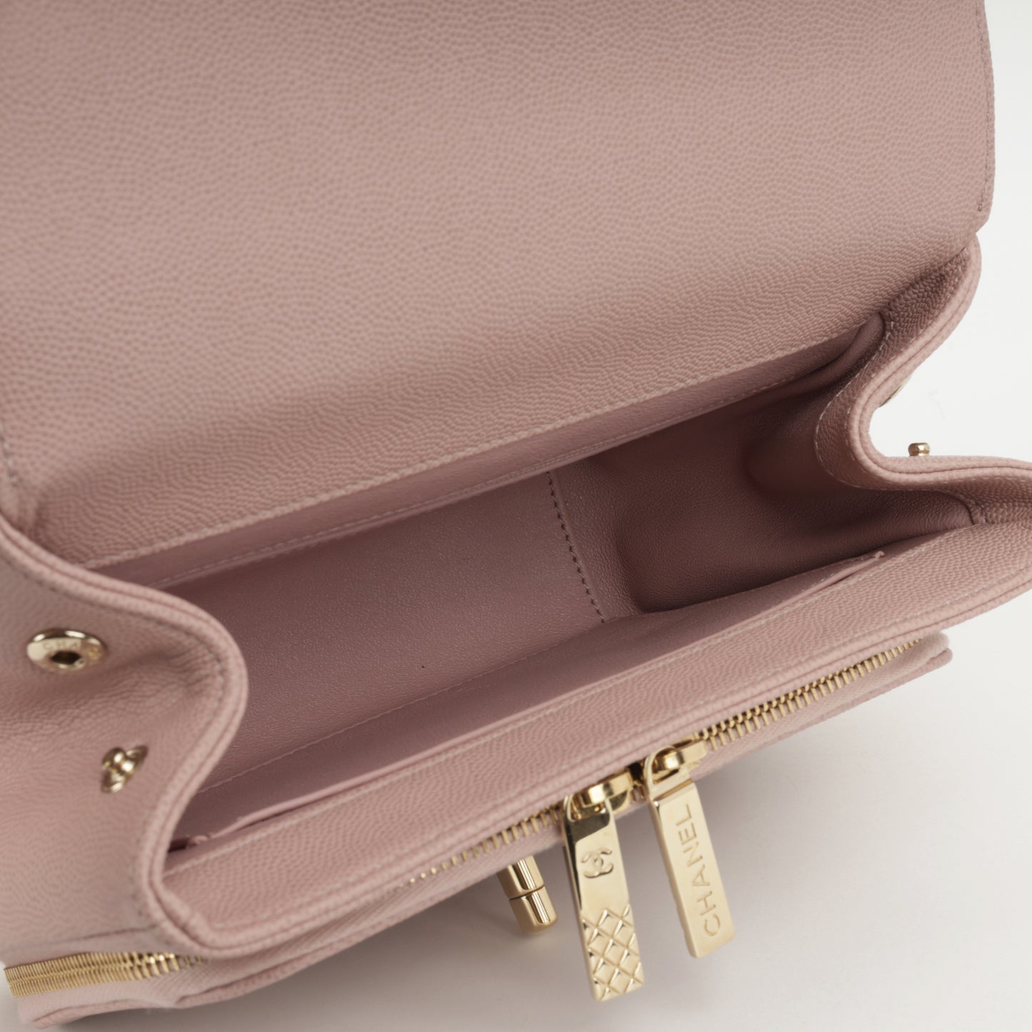 Chanel Medium  Business Affinity - Pink Caviar | Champagne Gold Hardware