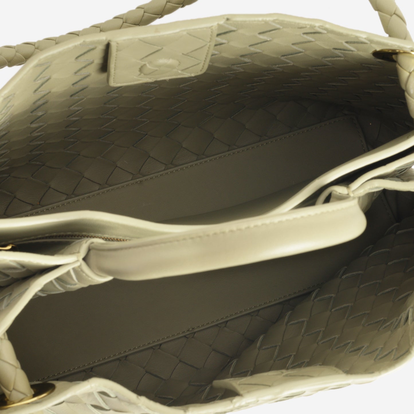 Bottega Veneta Medium Andiamo - Travertine Intrecciato | Gold Hardware