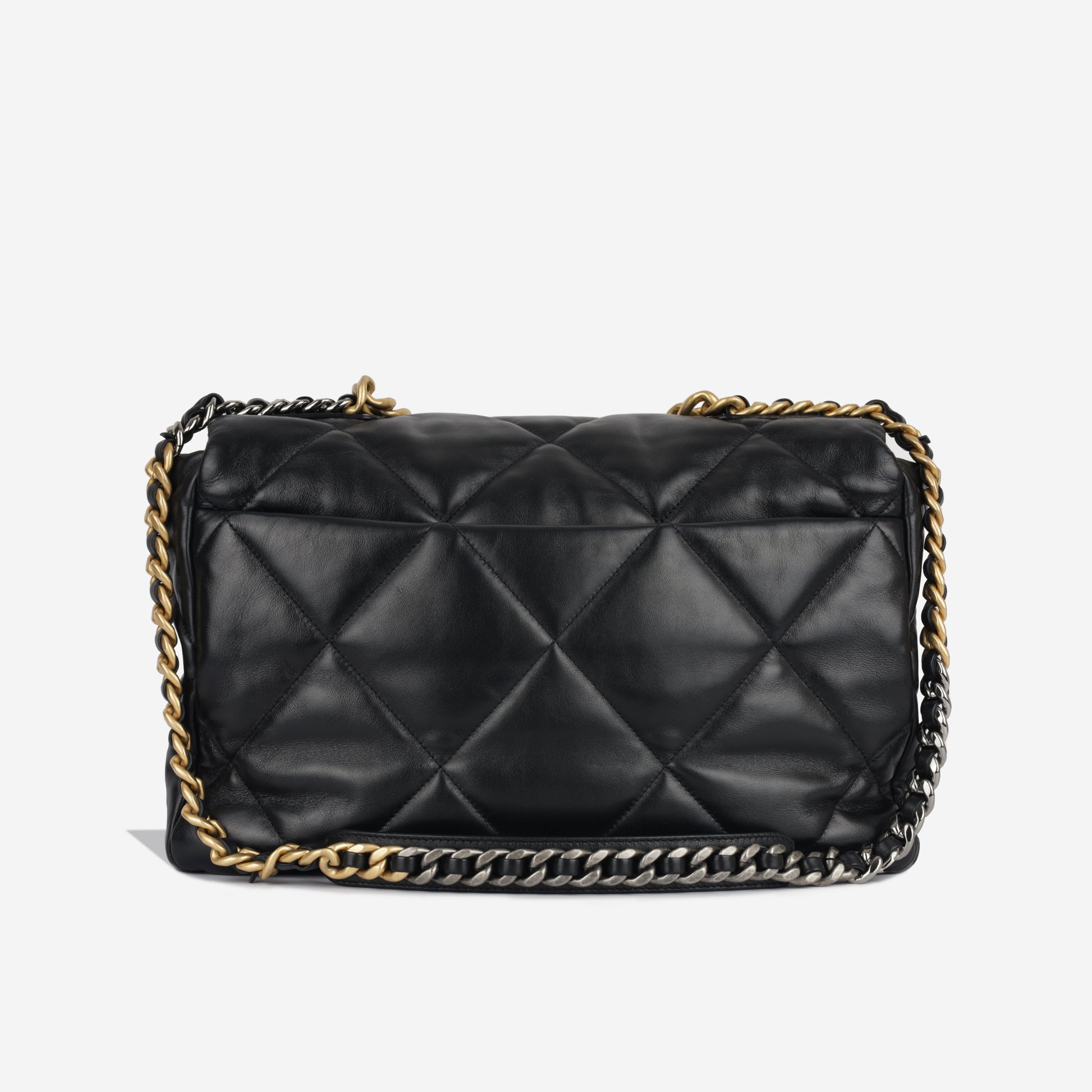 Chanel Maxi 19 Flap Black Goatskin MHW Plaque – Bagista