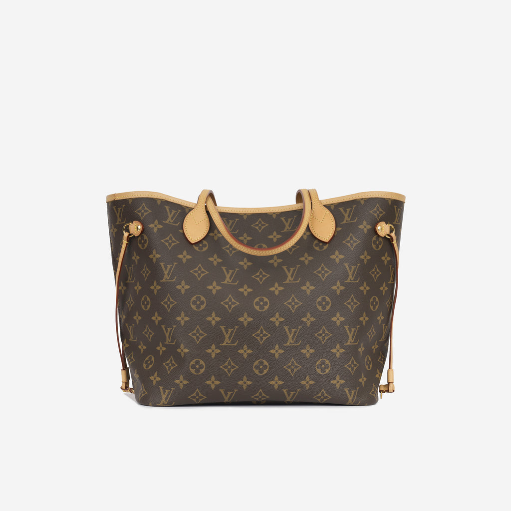 2015 Louis Vuitton Neverfull with pink inside! Love this bag & how