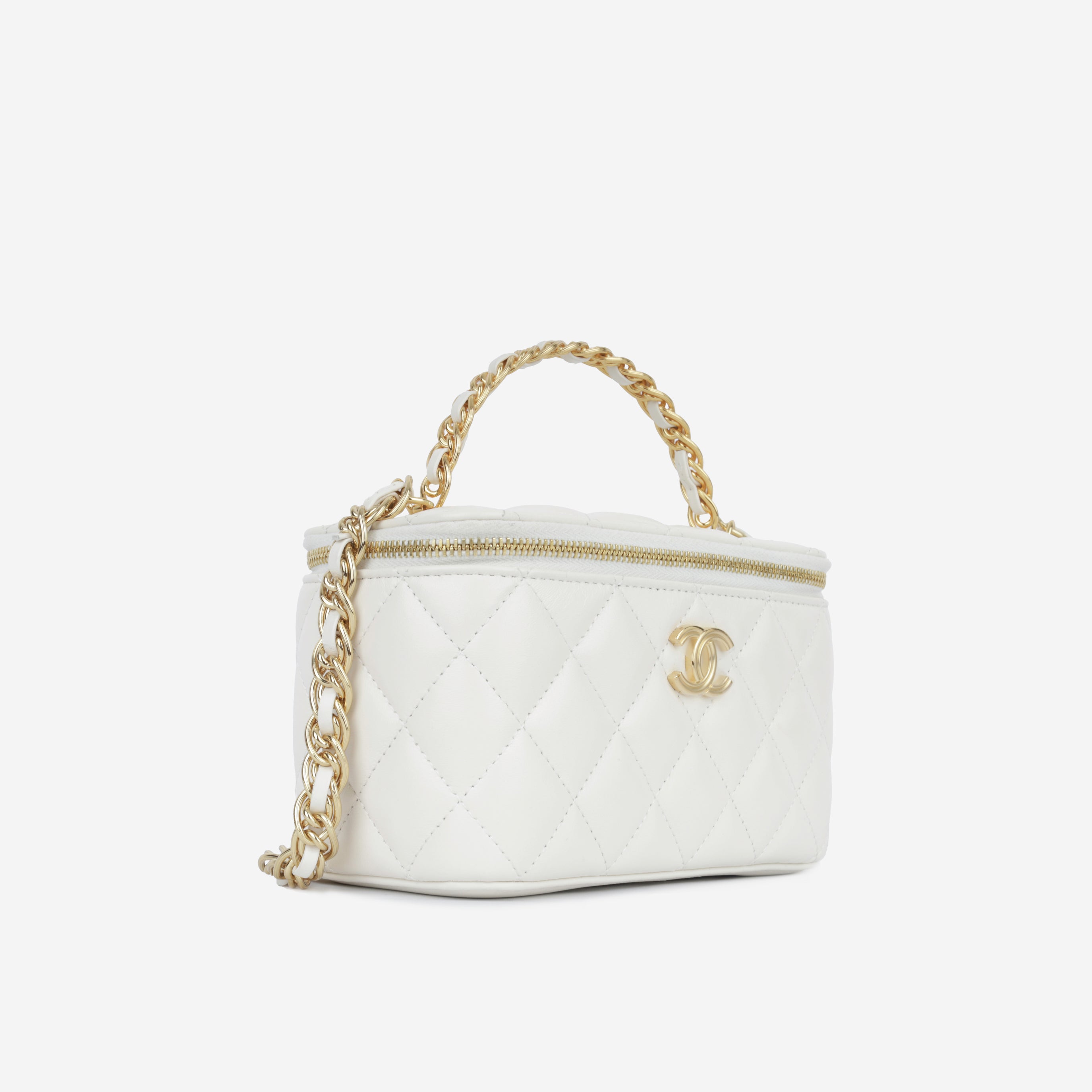 Chanel Small Vanity on Chain - Ivory Lambskin GHW – Bagista Chanel Small Vanity on Chain - Ivory Lambskin GHW – Bagista