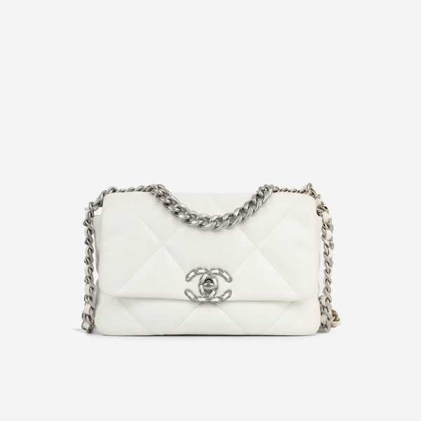 Chanel 19 - Small White