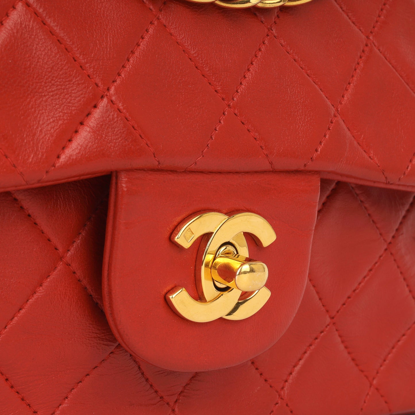 Vintage Classic Flap Bag - Small