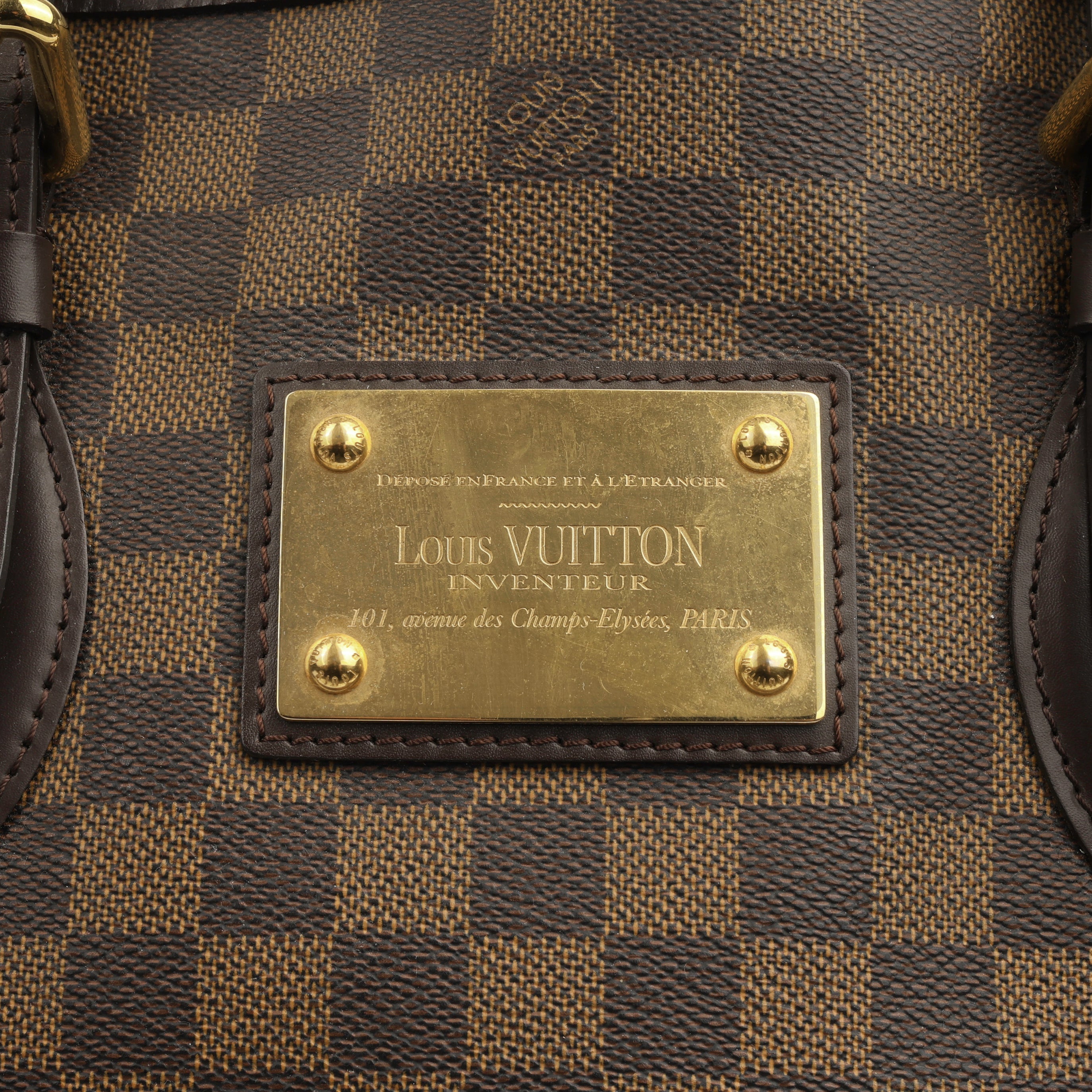 ルイヴィトン 写真集 LouisVuitton for the Benefit LOUIS VUITTON - Official International Website