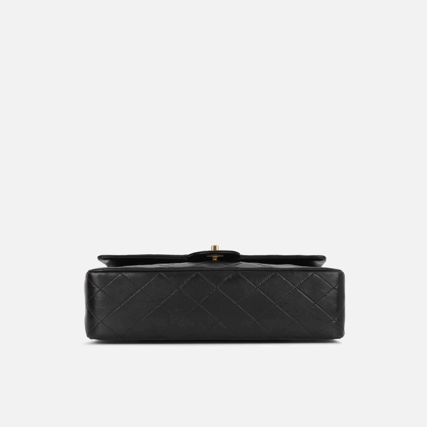 Vintage Classic Flap - Medium