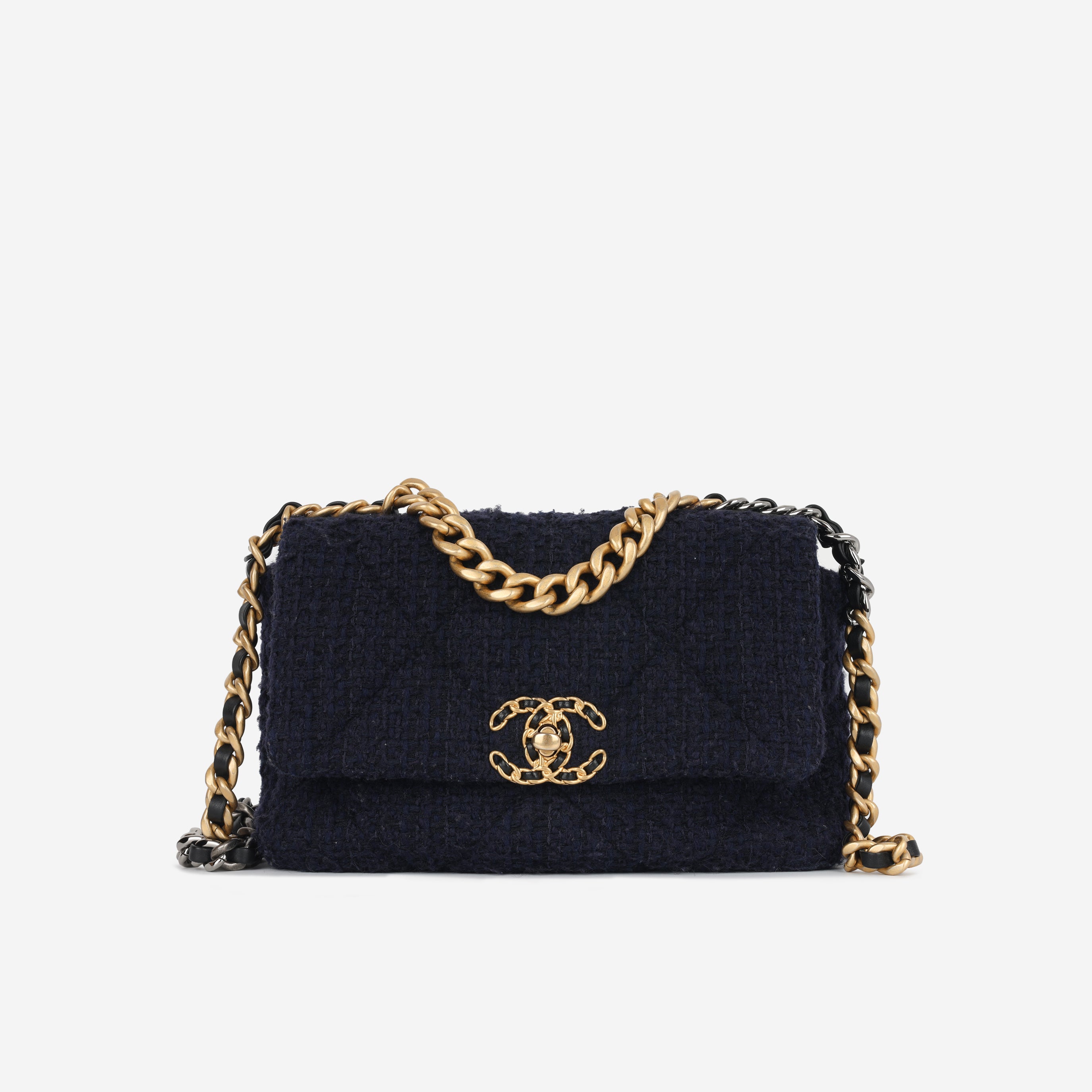 Chanel - Small 19 Flap Bag - Navy Tweed - 2020 - Pre-Loved – Bagista