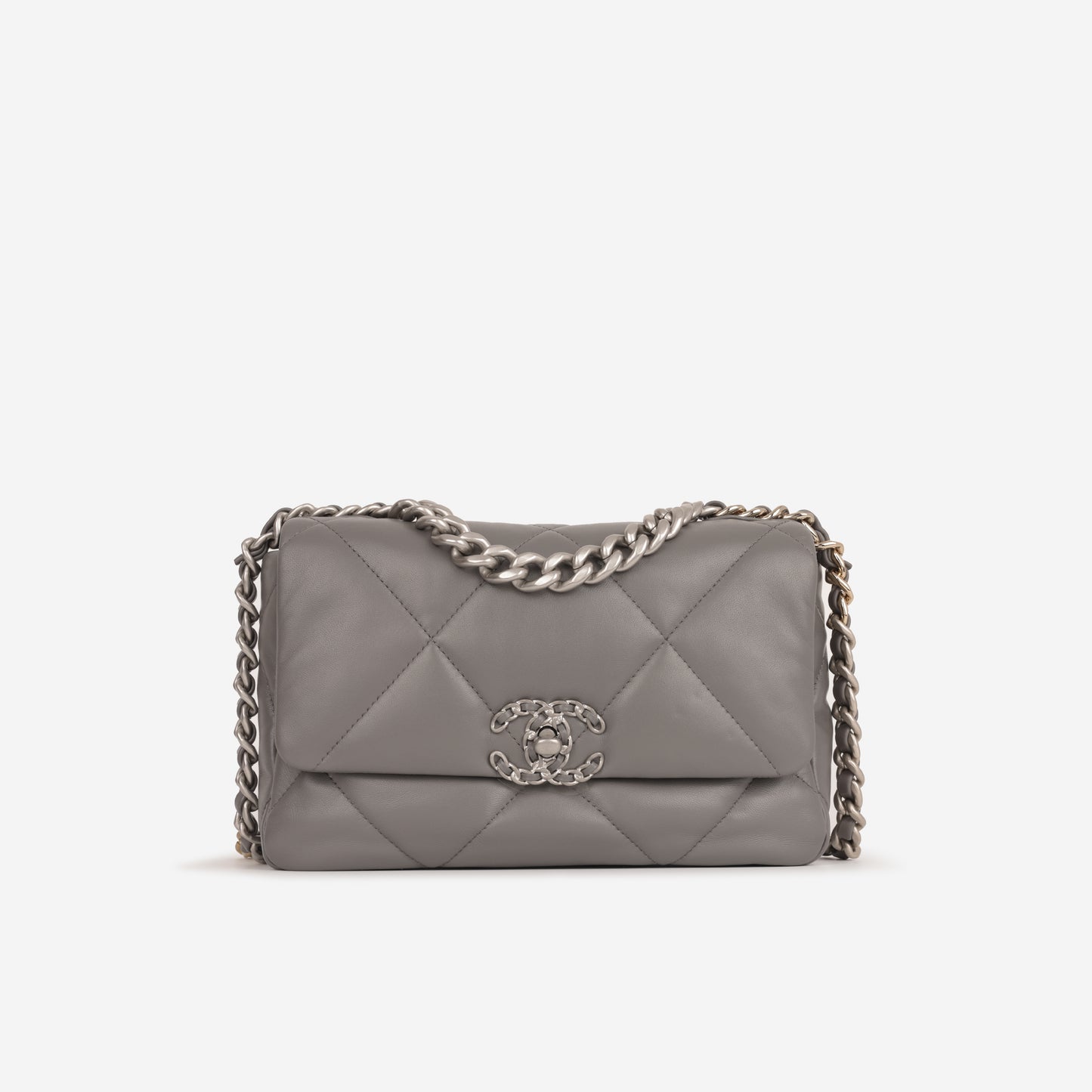 Chanel 19 - Small