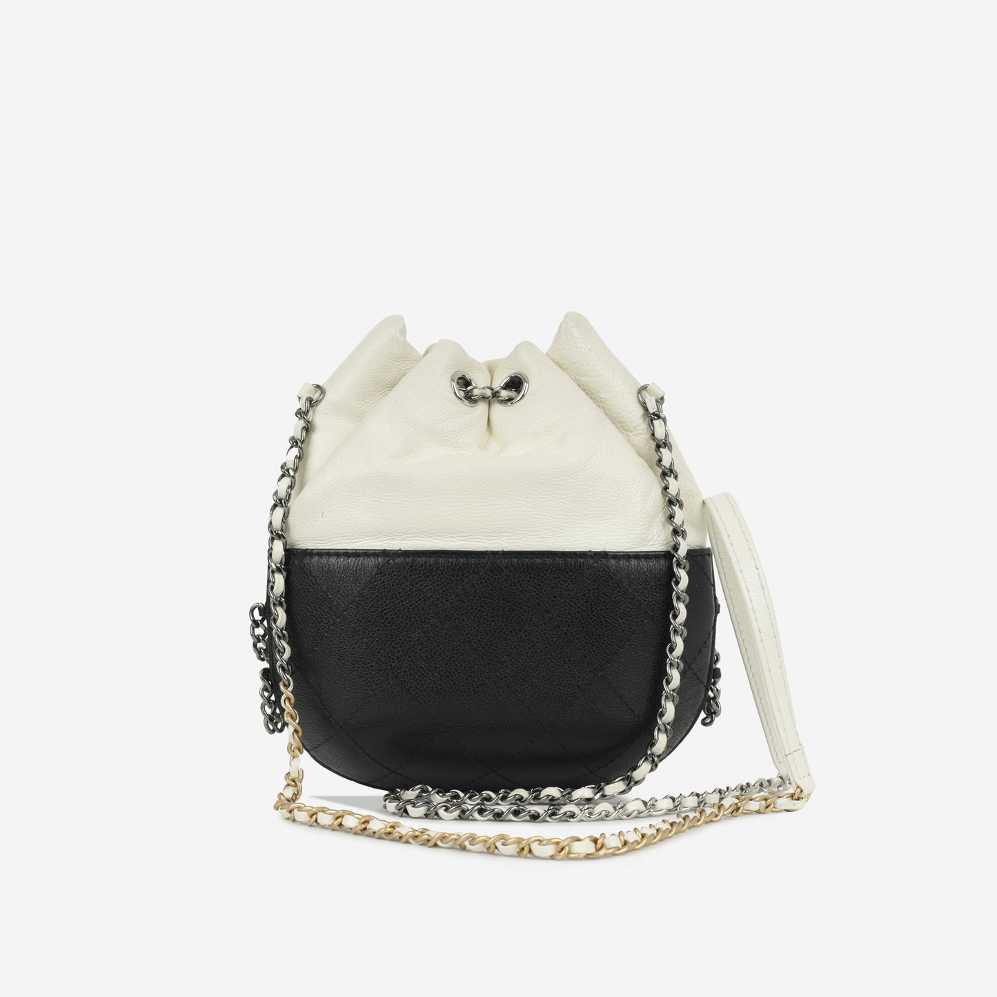 Small Gabrielle Bucket Bag