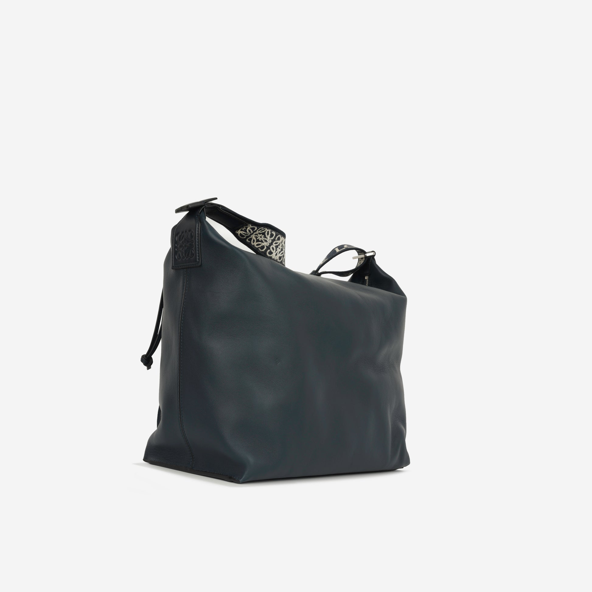 Loewe Cubi Crossbody Navy Blue Calfskin SHW Pre-Loved – Bagista