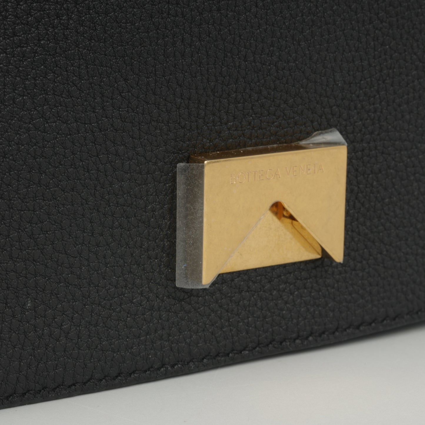 Small Mount on Chain