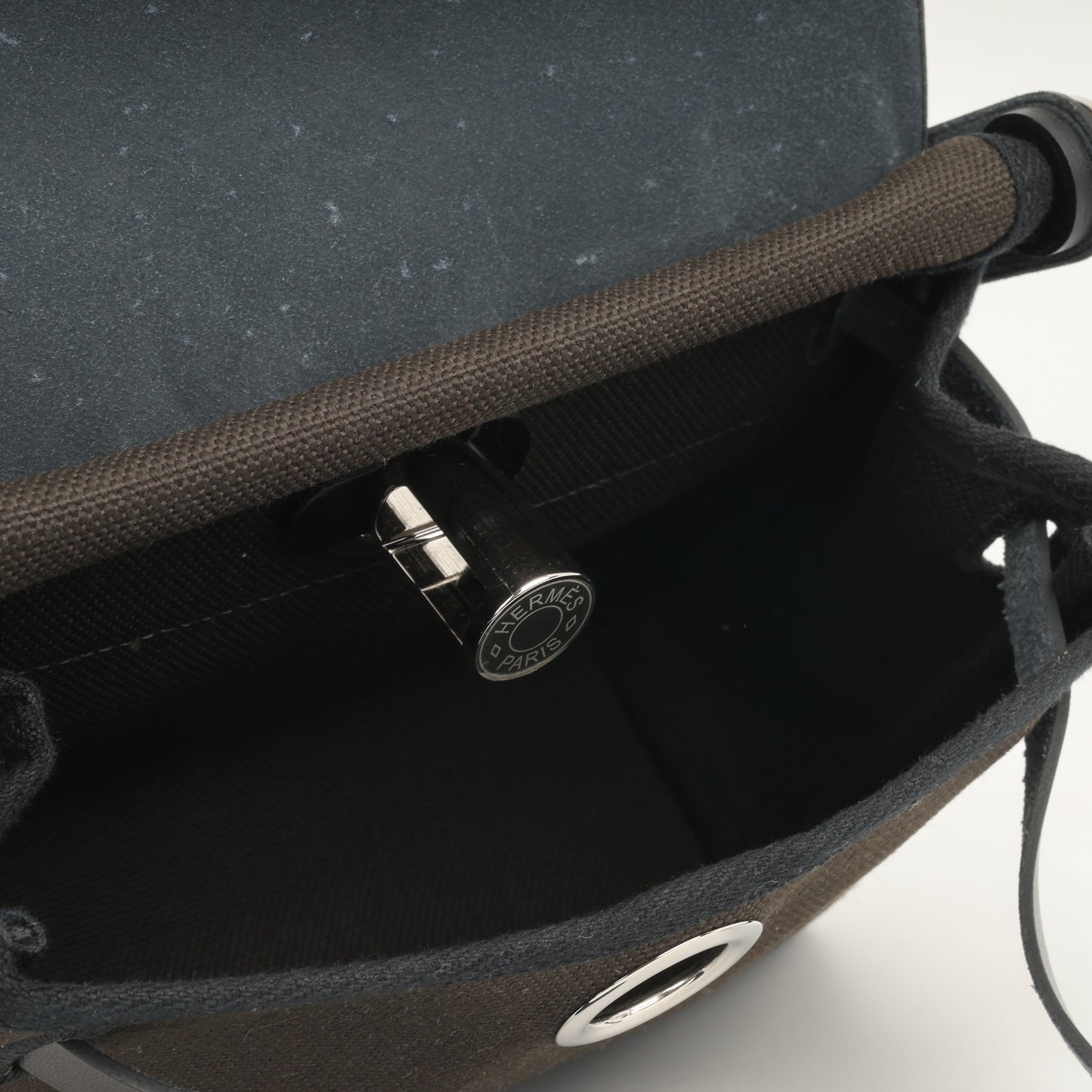 Hermès Herbag 20 - Dark Bronze Canvas / Noir Hunter | Palladium Hardware