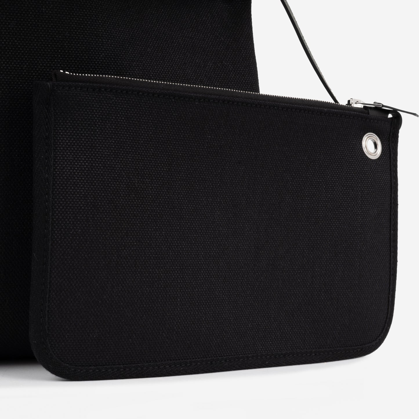 Hermès Herbag 31 - Noir Canvas | Palladium Hardware