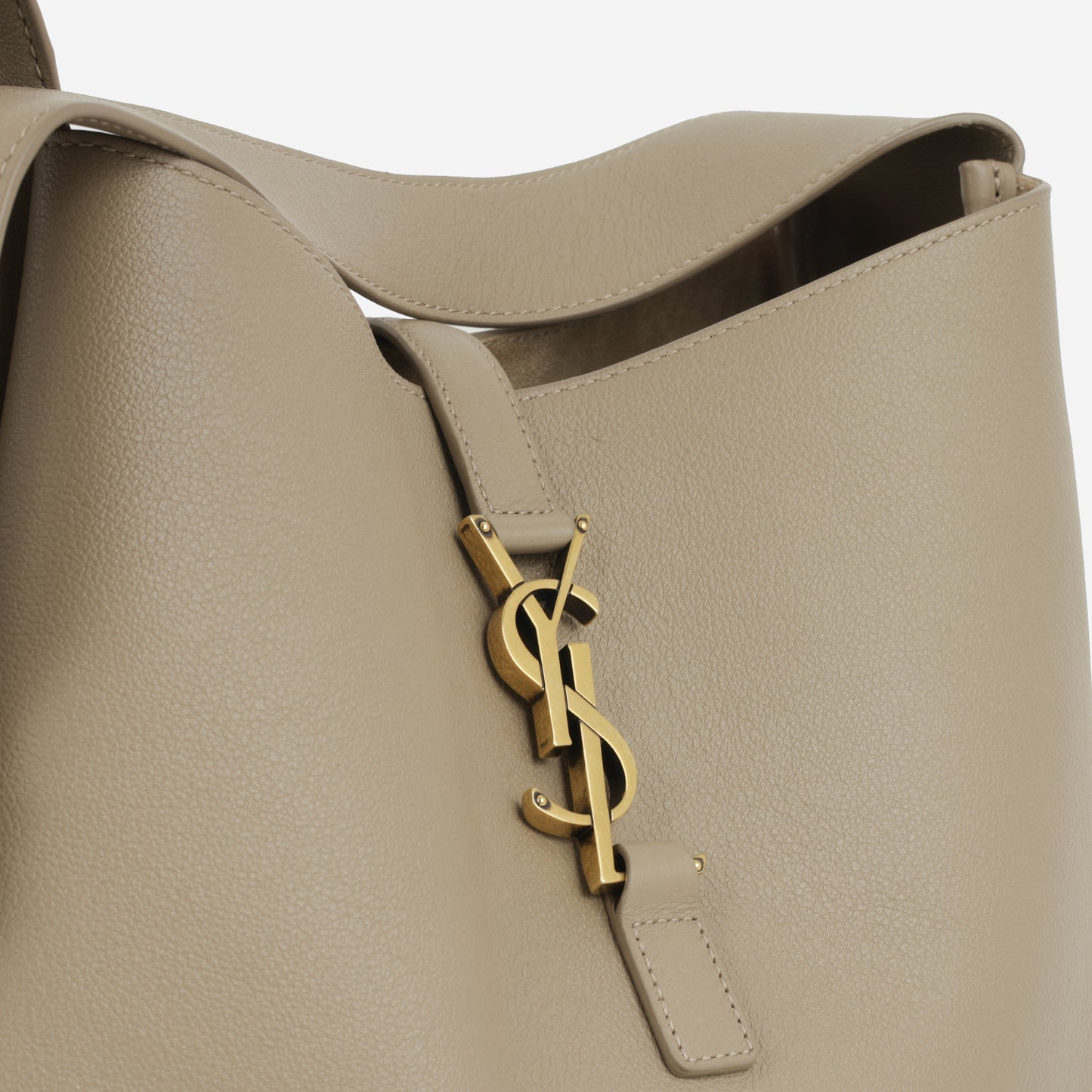 Le 5 A 7 Bucket Bag - Large