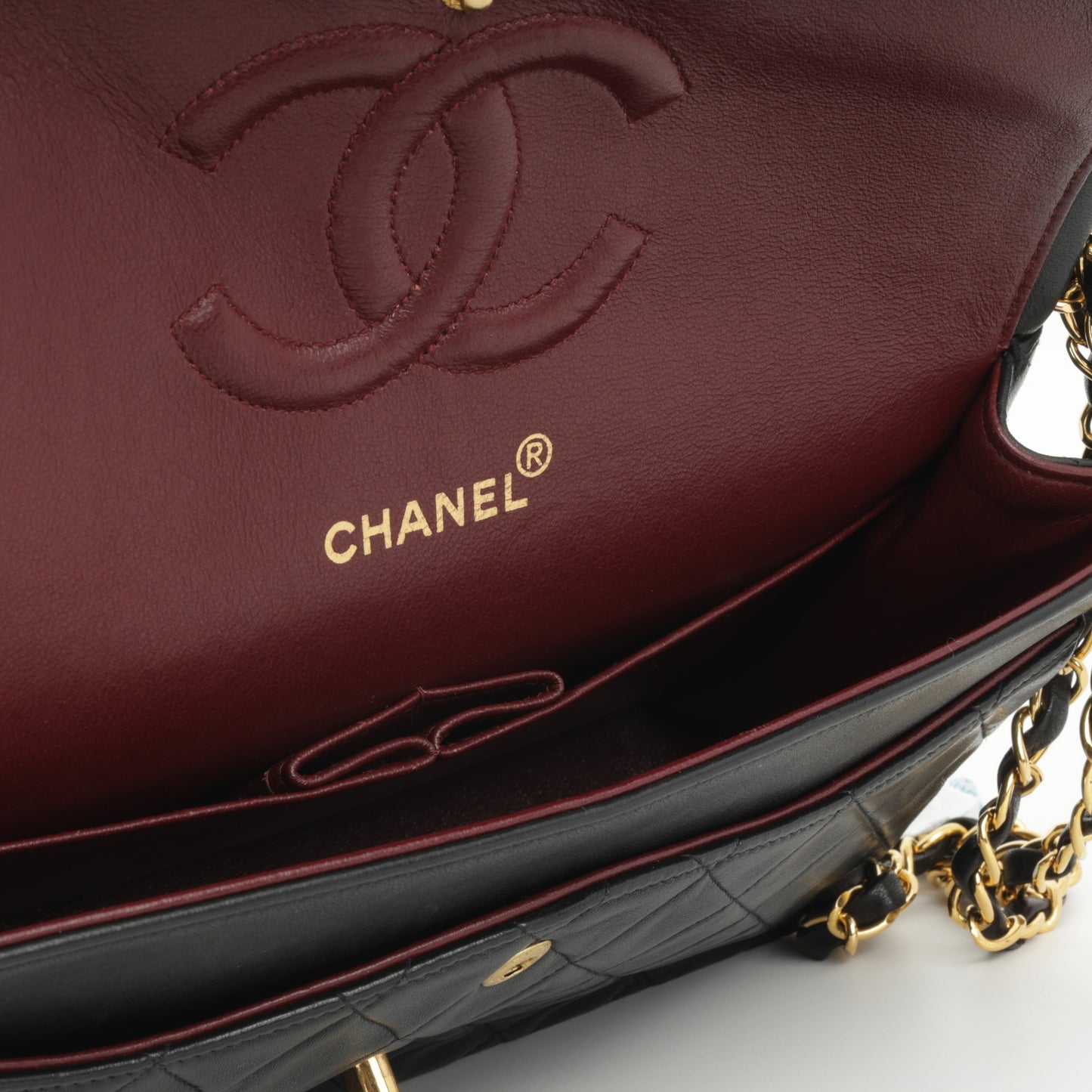 Vintage Medium Classic Flap