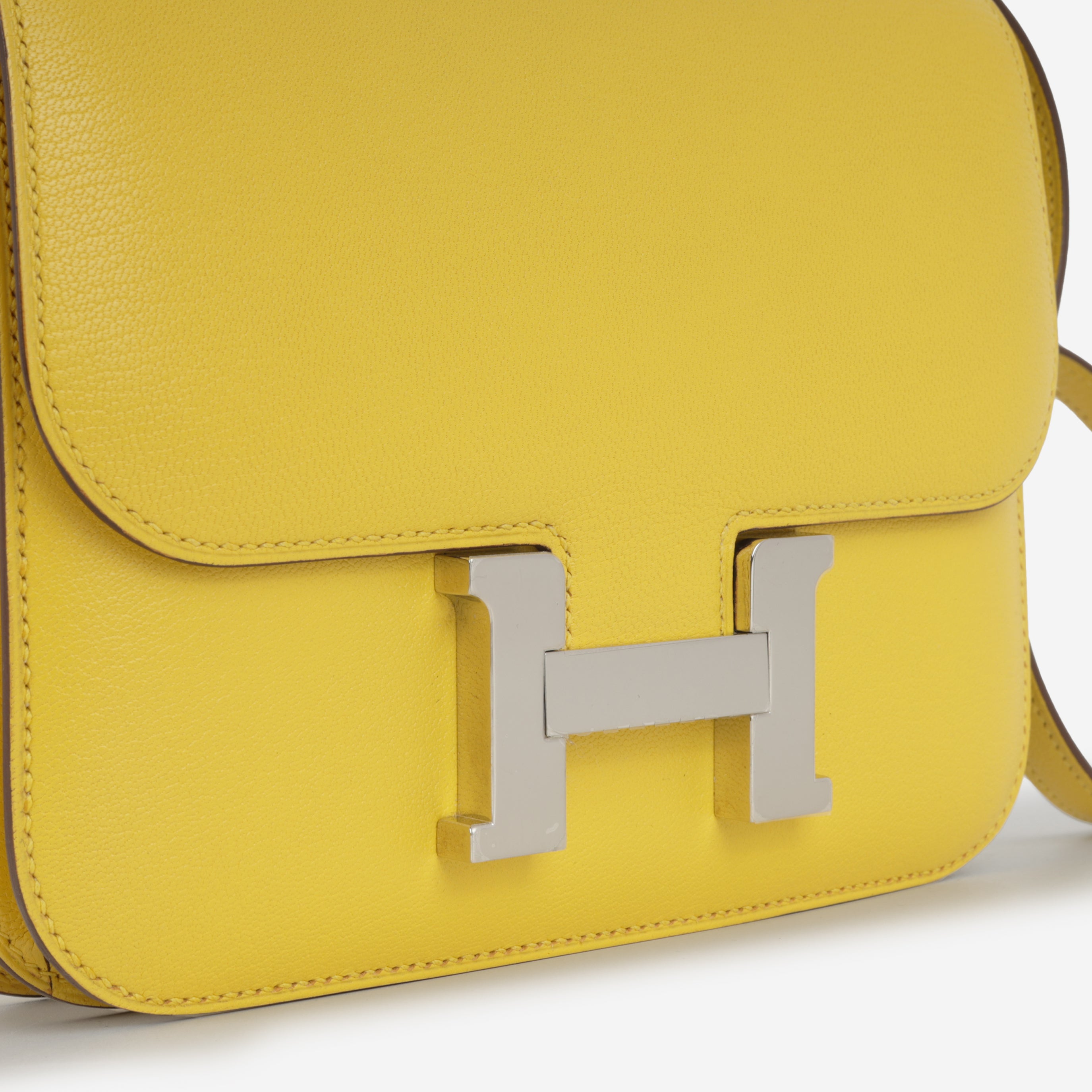 Hermès - Constance 18 - Jaune De Naples Chevre Mysore PHW - Unused