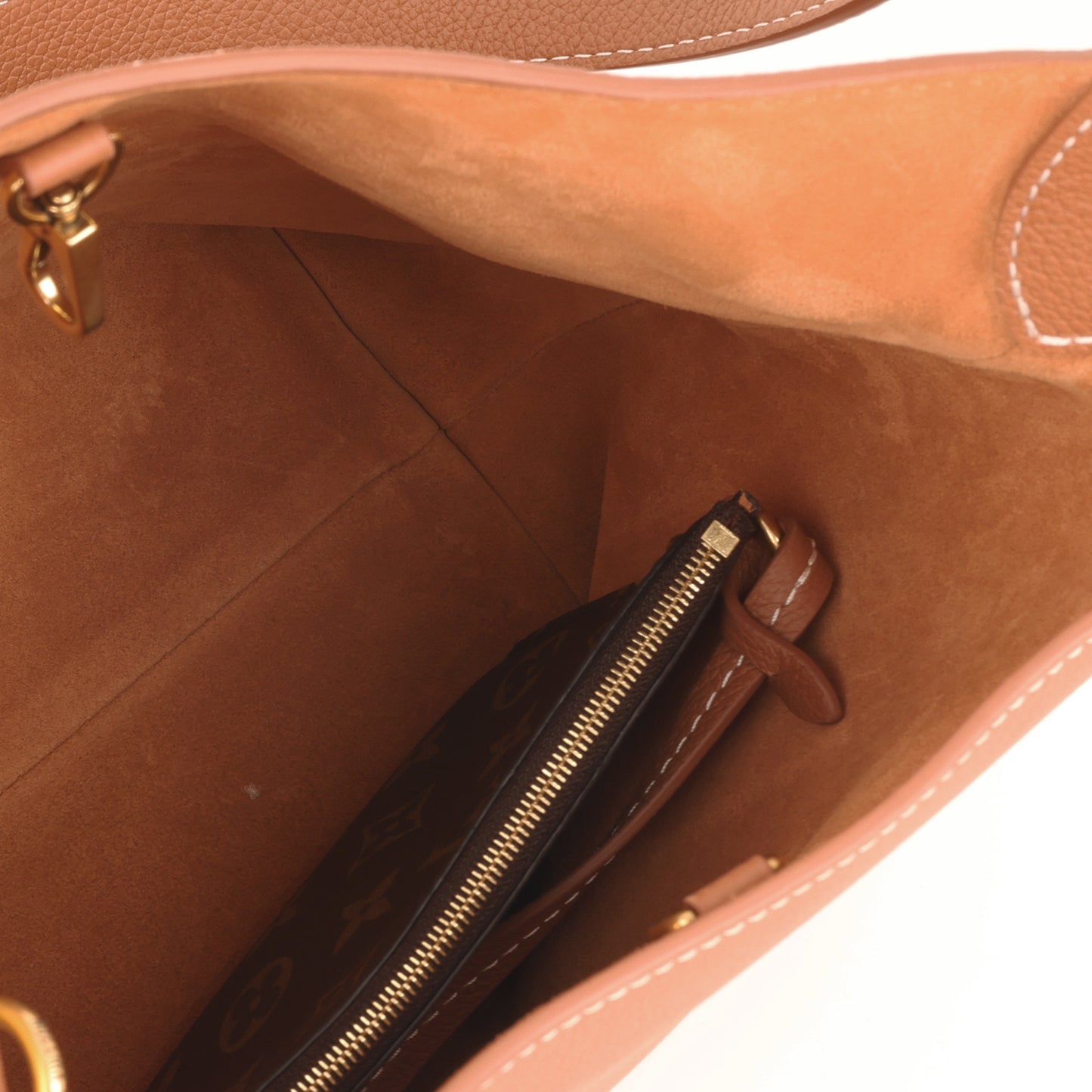 Louis Vuitton Low key PM Hobo Bag