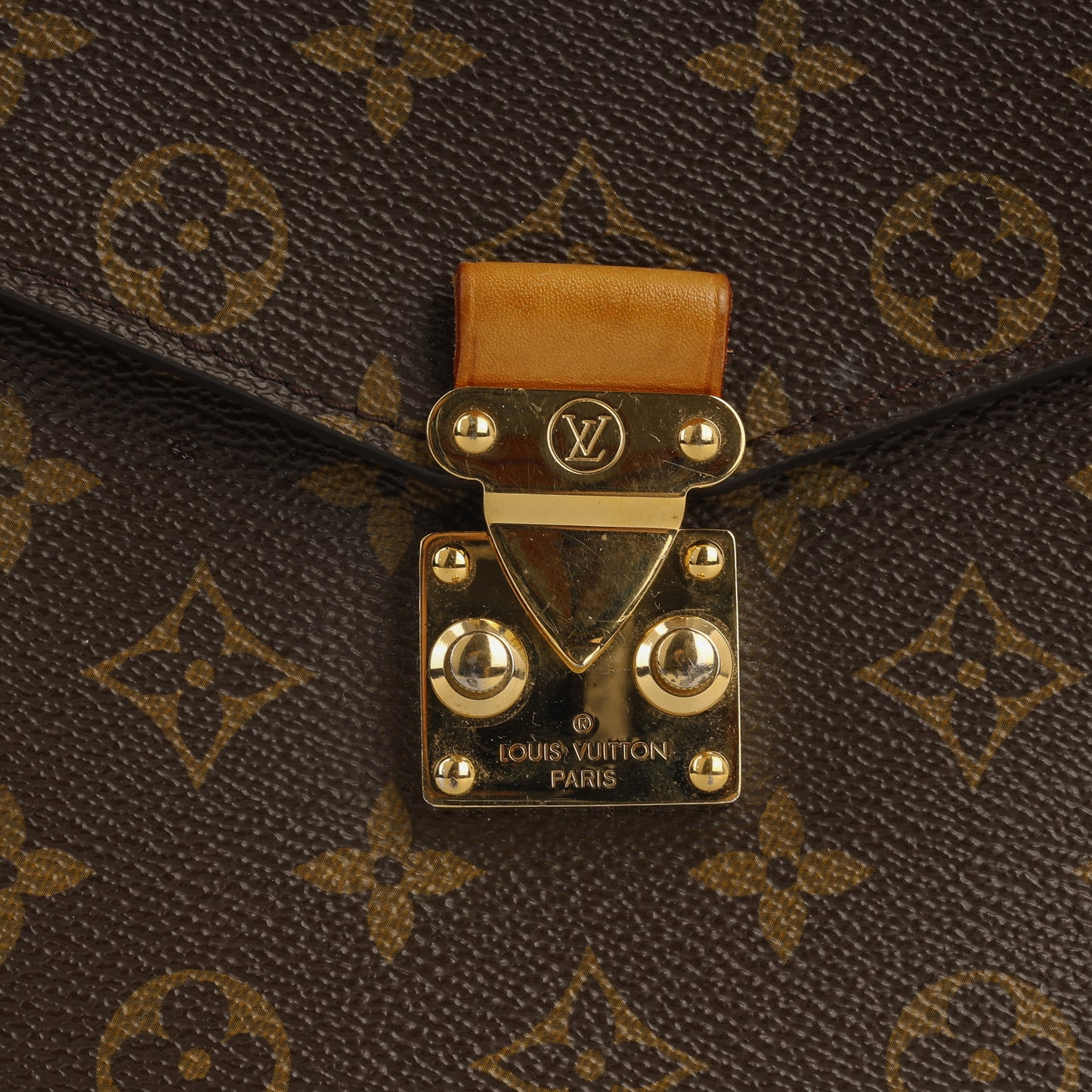 Louis Vuitton Pochette Métis