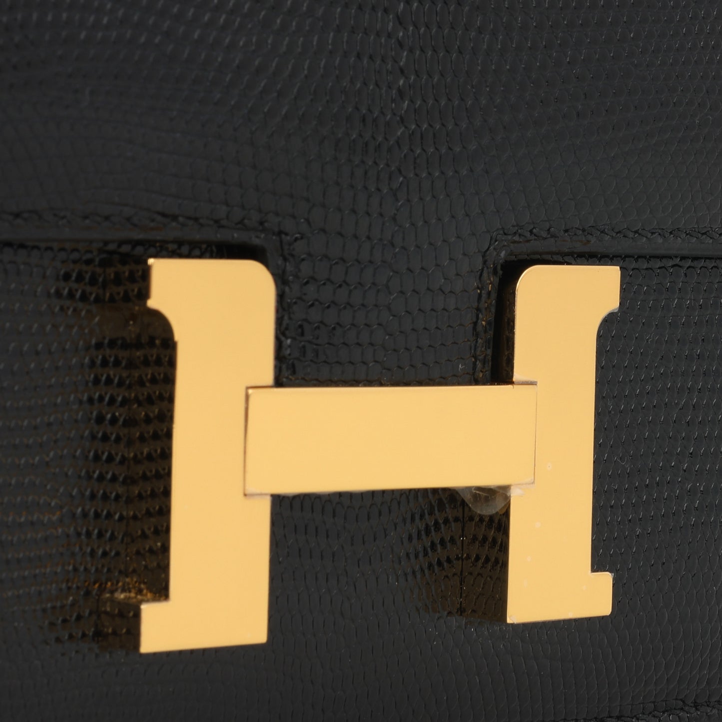 Hermès Constance 18 - Black Salvator Lizard | Gold Hardware