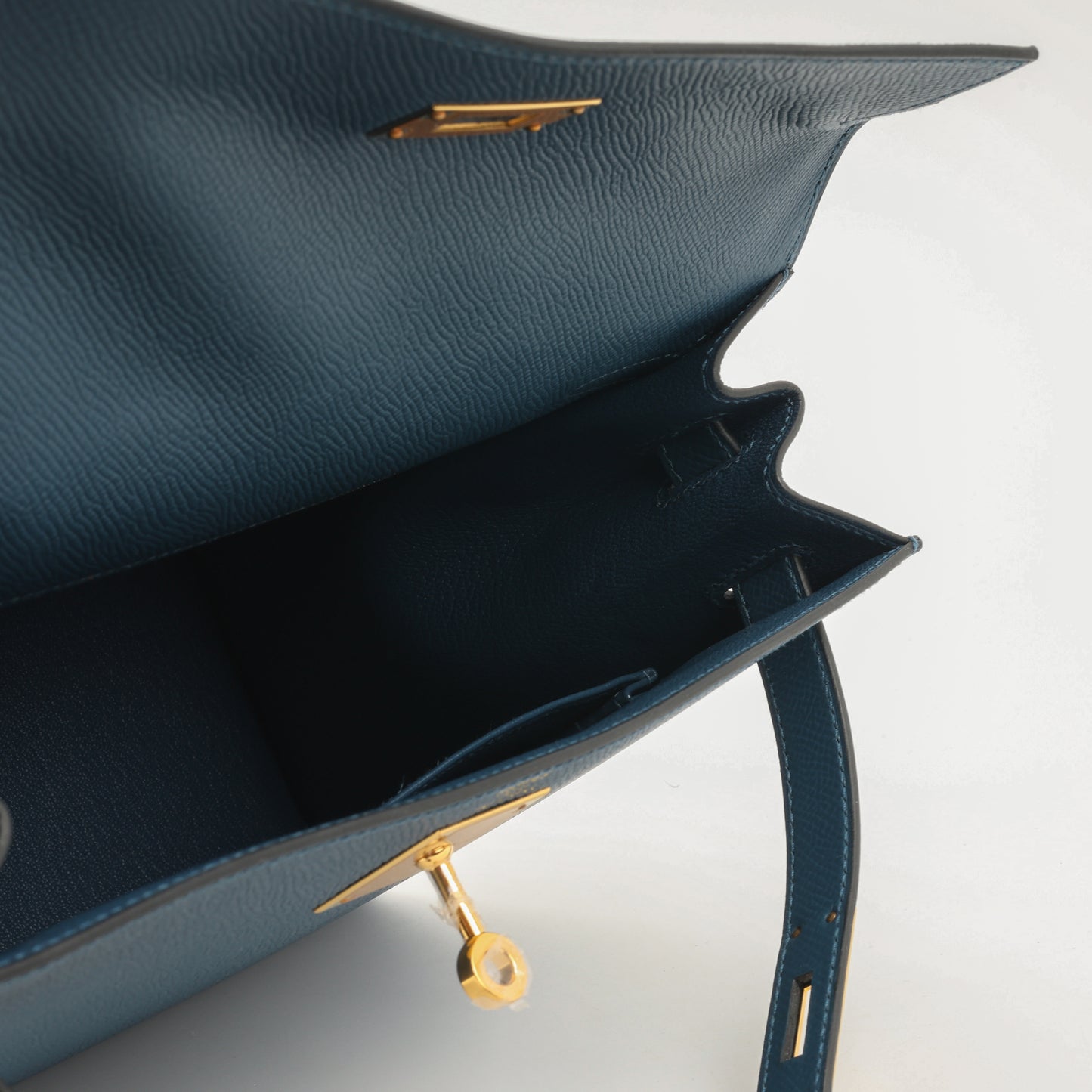 Hermès Kelly 28 - Deep Blue