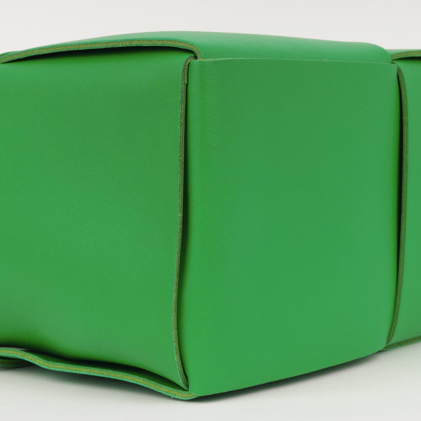 Bottega Veneta Medium Arco Tote - Parakeet Intrecciato