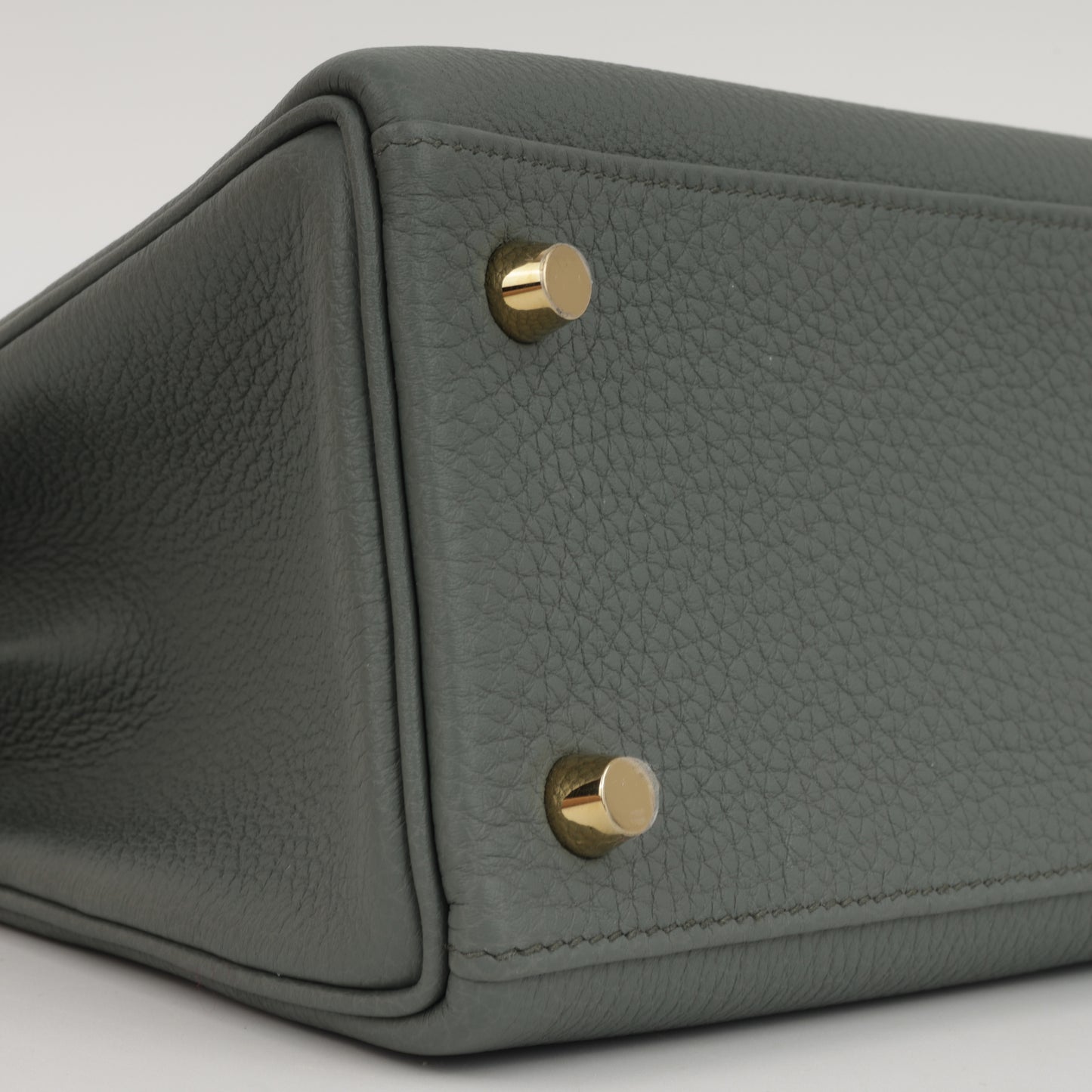 Hermès Kelly 25 - Vert Amande Togo | Gold Hardware