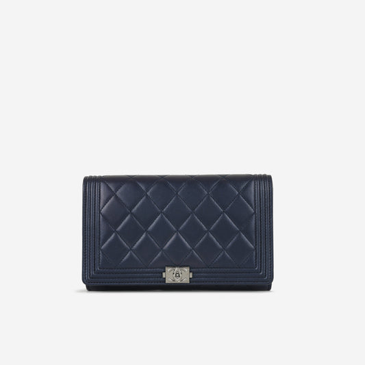 Chanel Shoulder Boy WOC - Navy Iridescent | Ruthenium Hardware