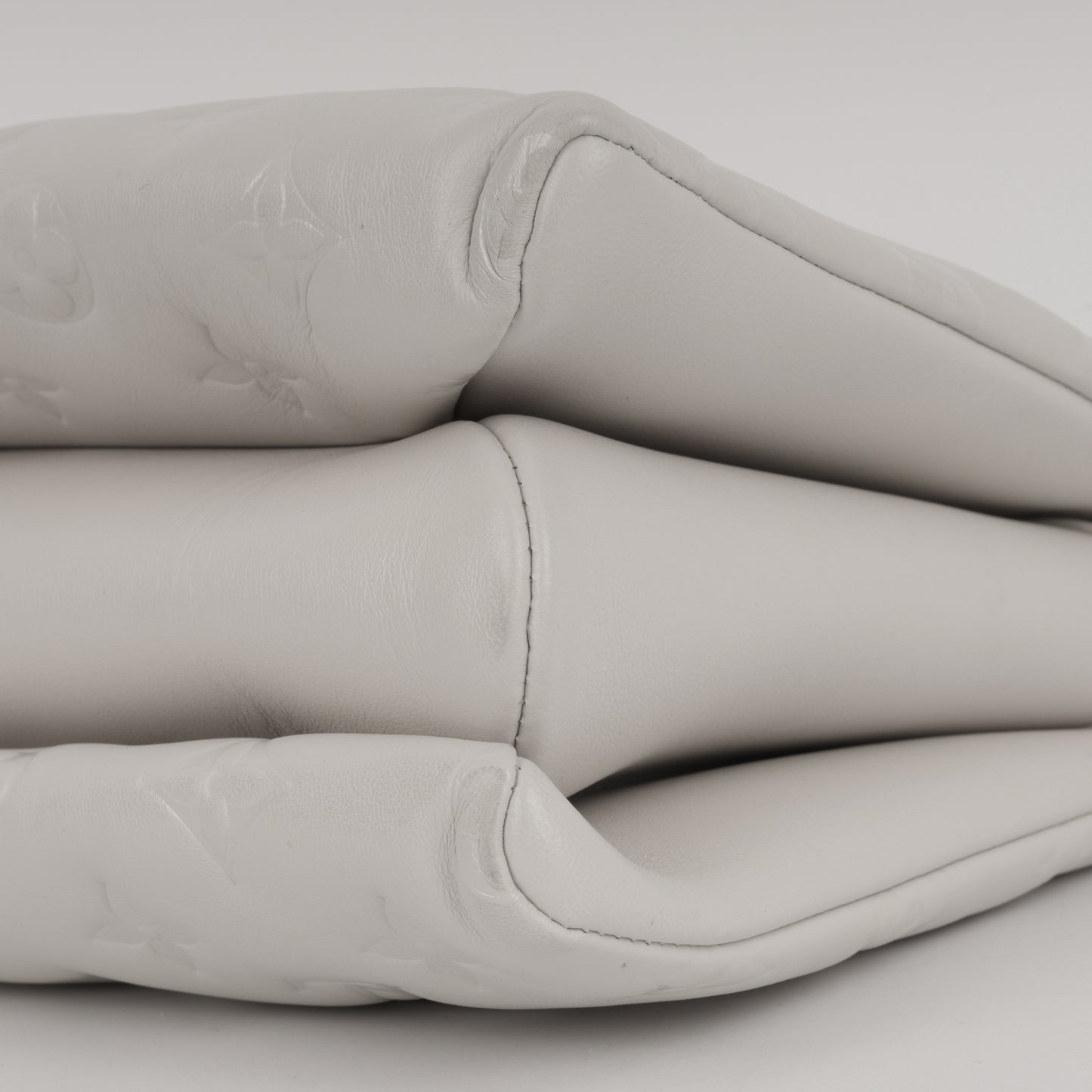 Coussin PM - Monogram Empreinte | Gold Hardware