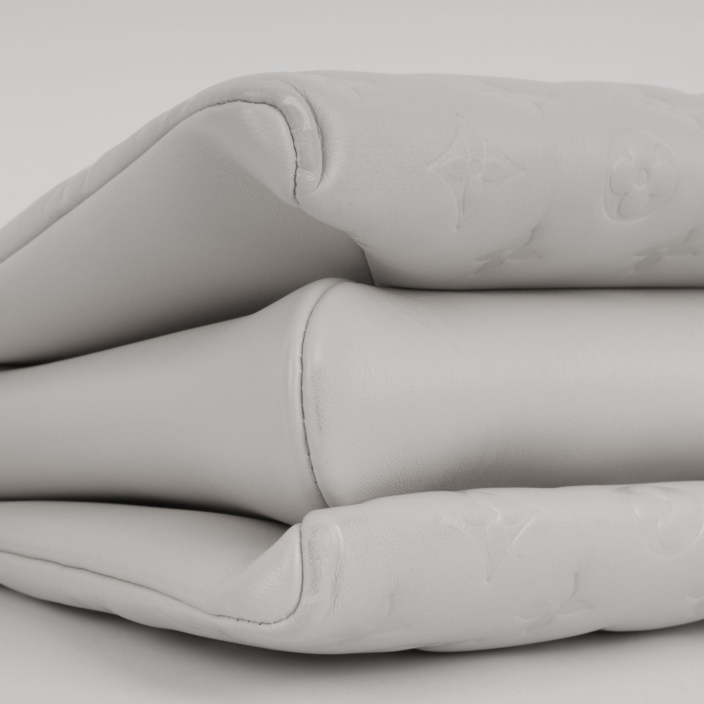 Coussin PM - Monogram Empreinte | Gold Hardware