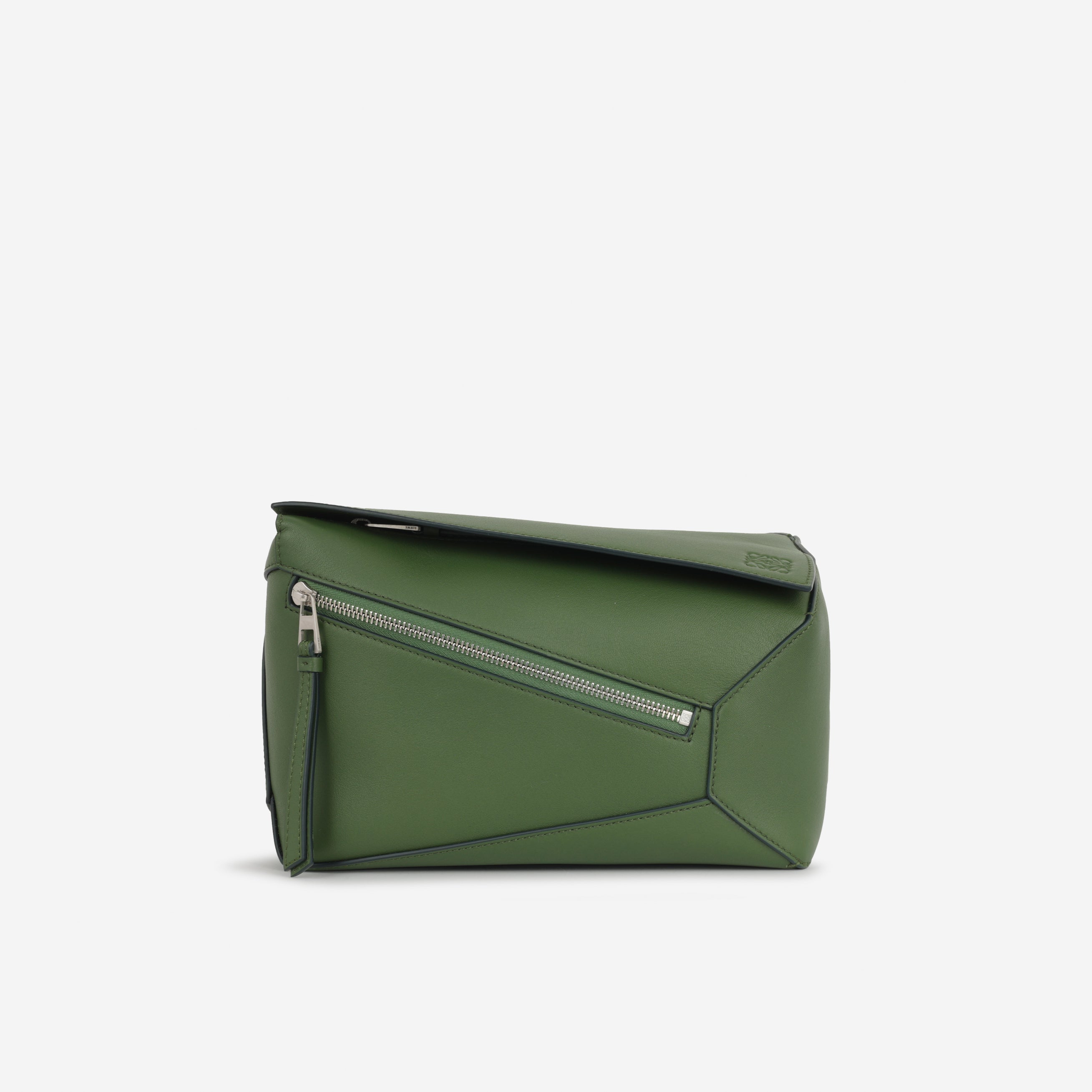 Loewe Puzzle Edge Bumbag - Green Calfskin | Pre-Loved