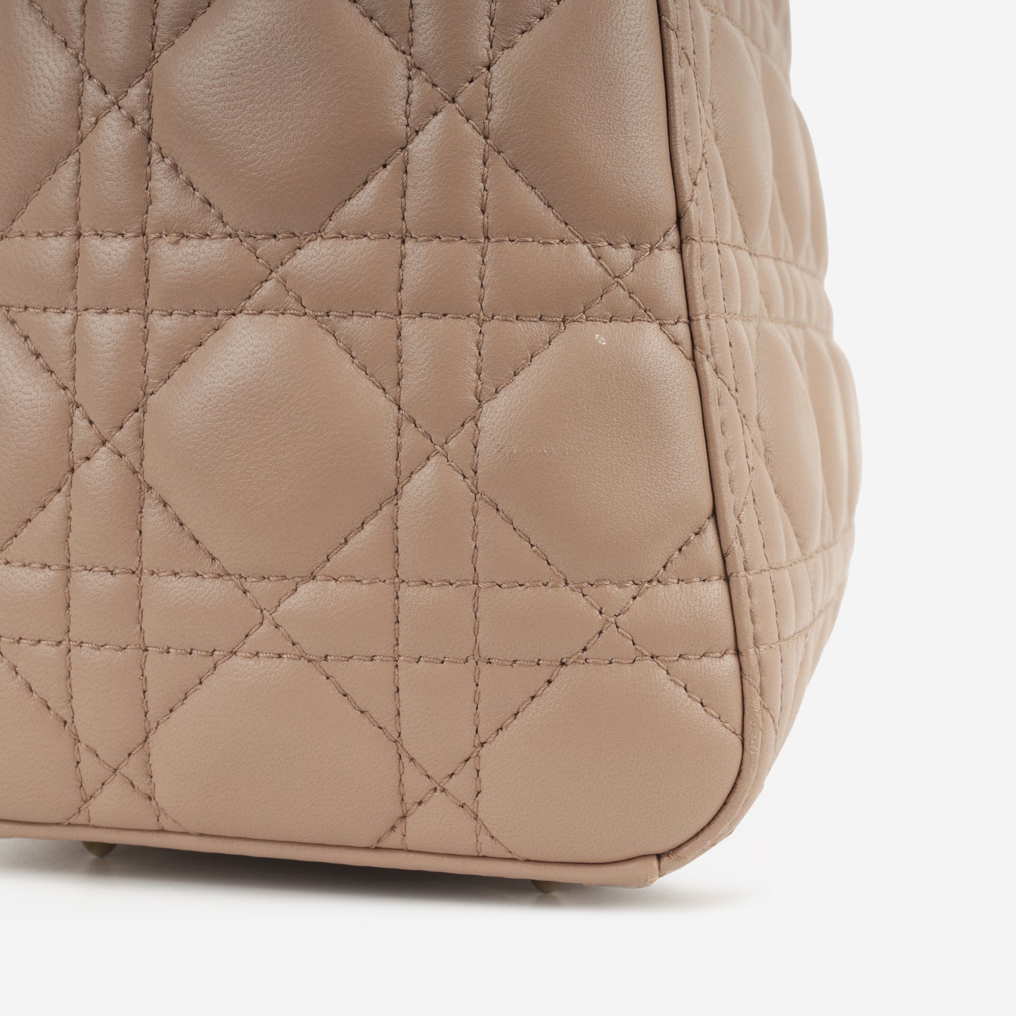 Medium Lady Dior - Blush Lambskin | Champagne Gold Hardware