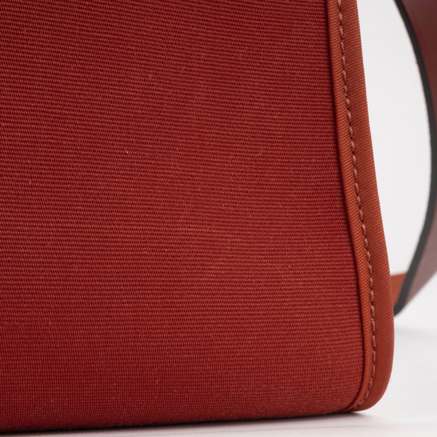 Hermès Herbag 31 - Rouge H Canvas / Hunter | Palladium Hardware