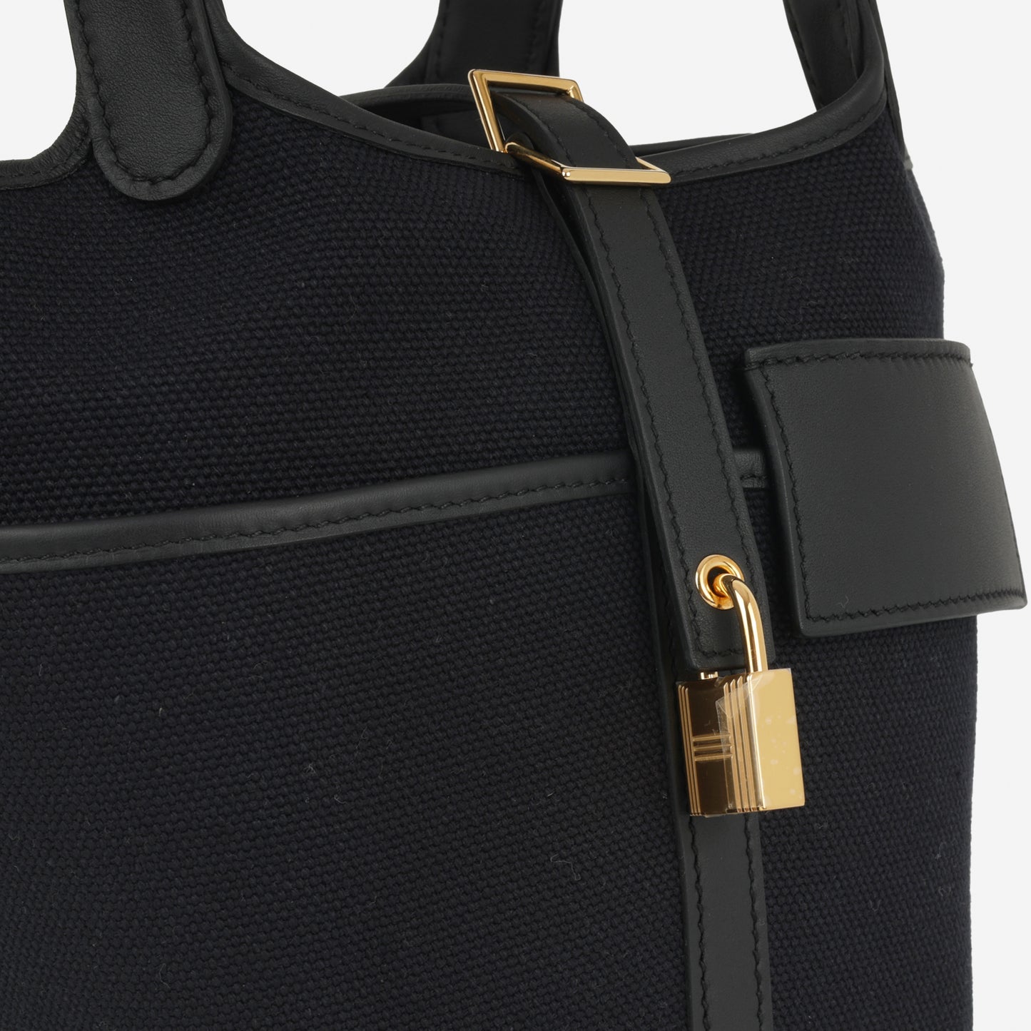 Hermès Picotin 18 Cargo - Noir Canvas / Swift | Gold Hardware
