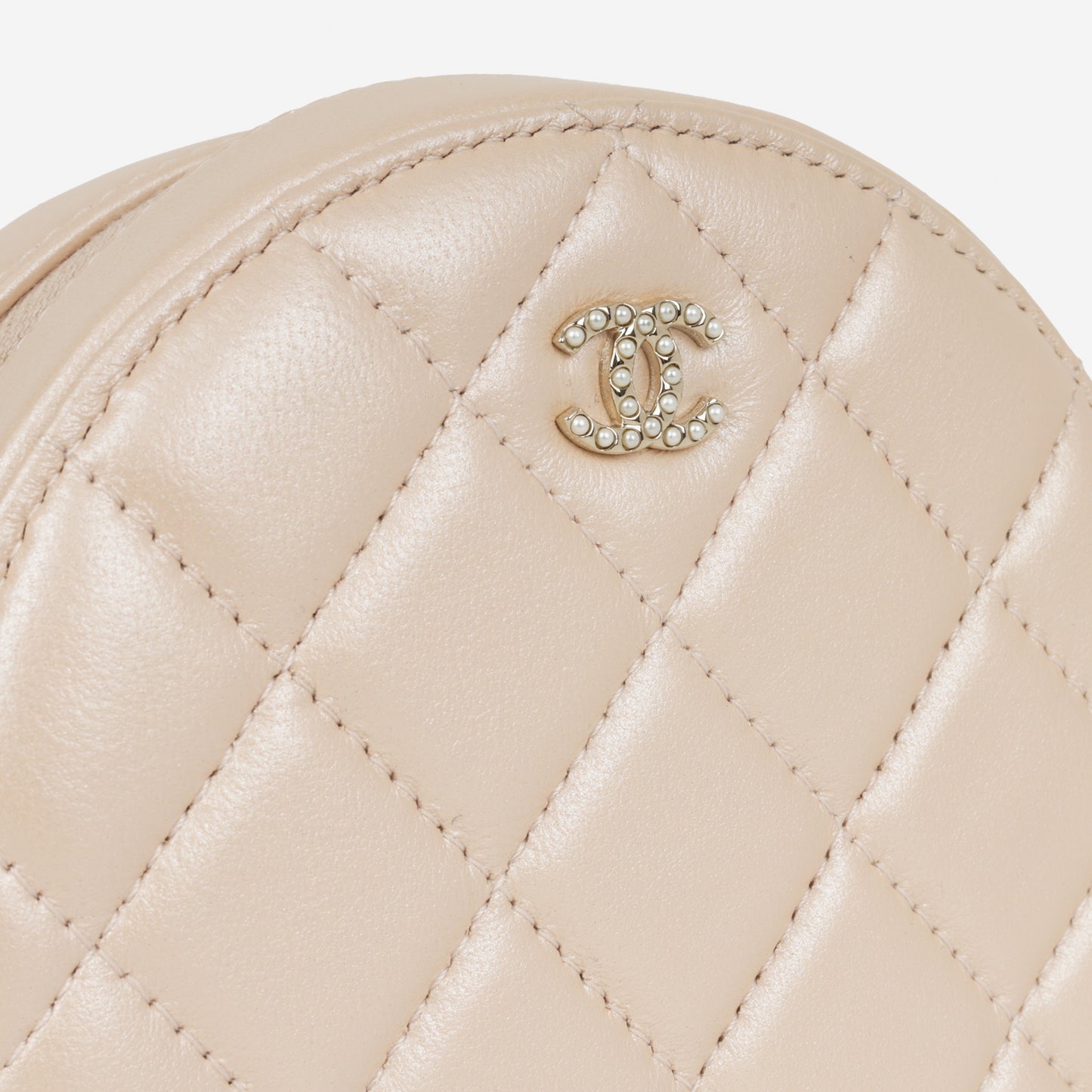 Chanel Pearl CC Round Clutch - Iridescent Pink Lambskin | Champagne Gold Hardware